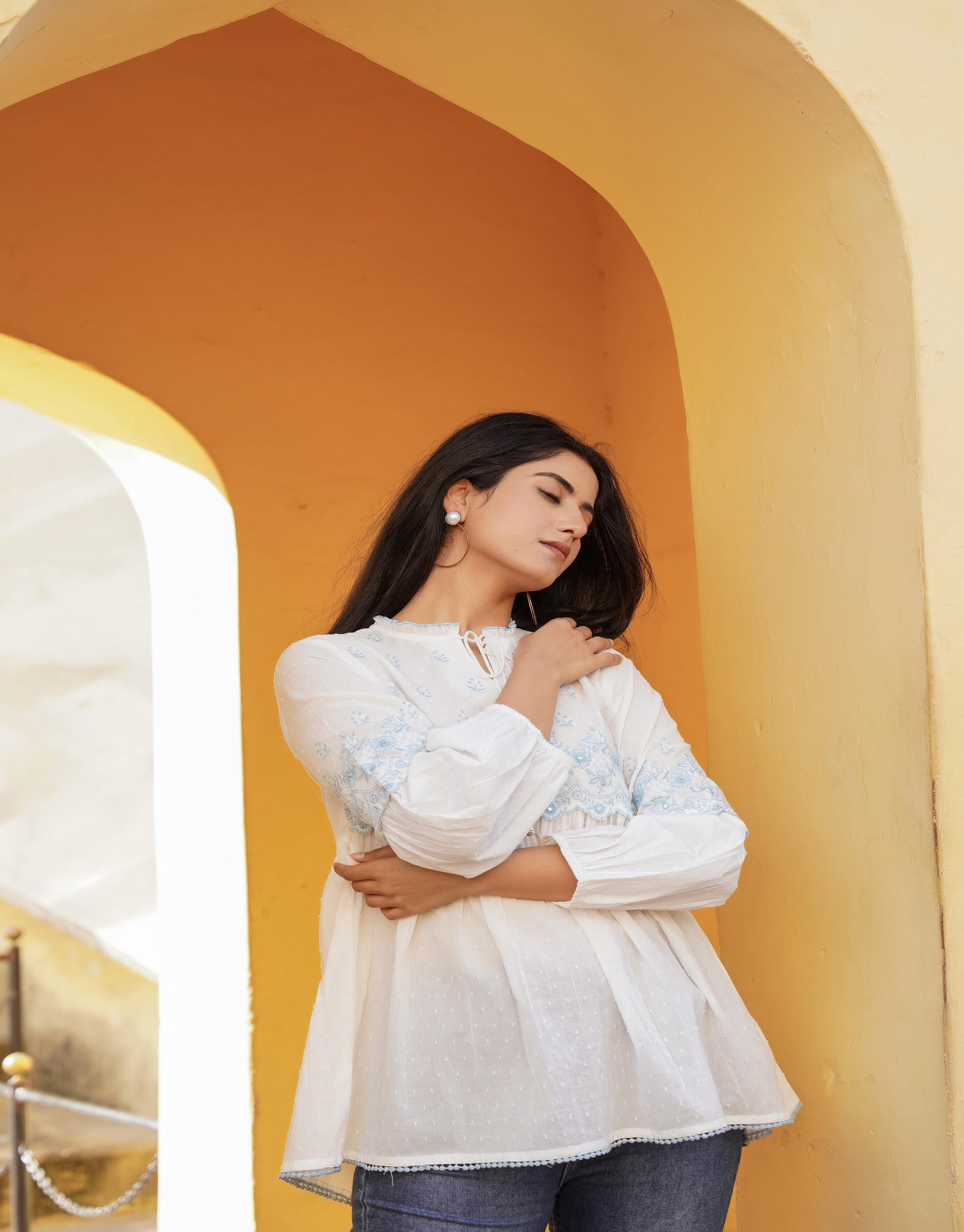 White Solid Cotton Tunic With Thread & Mirror Work