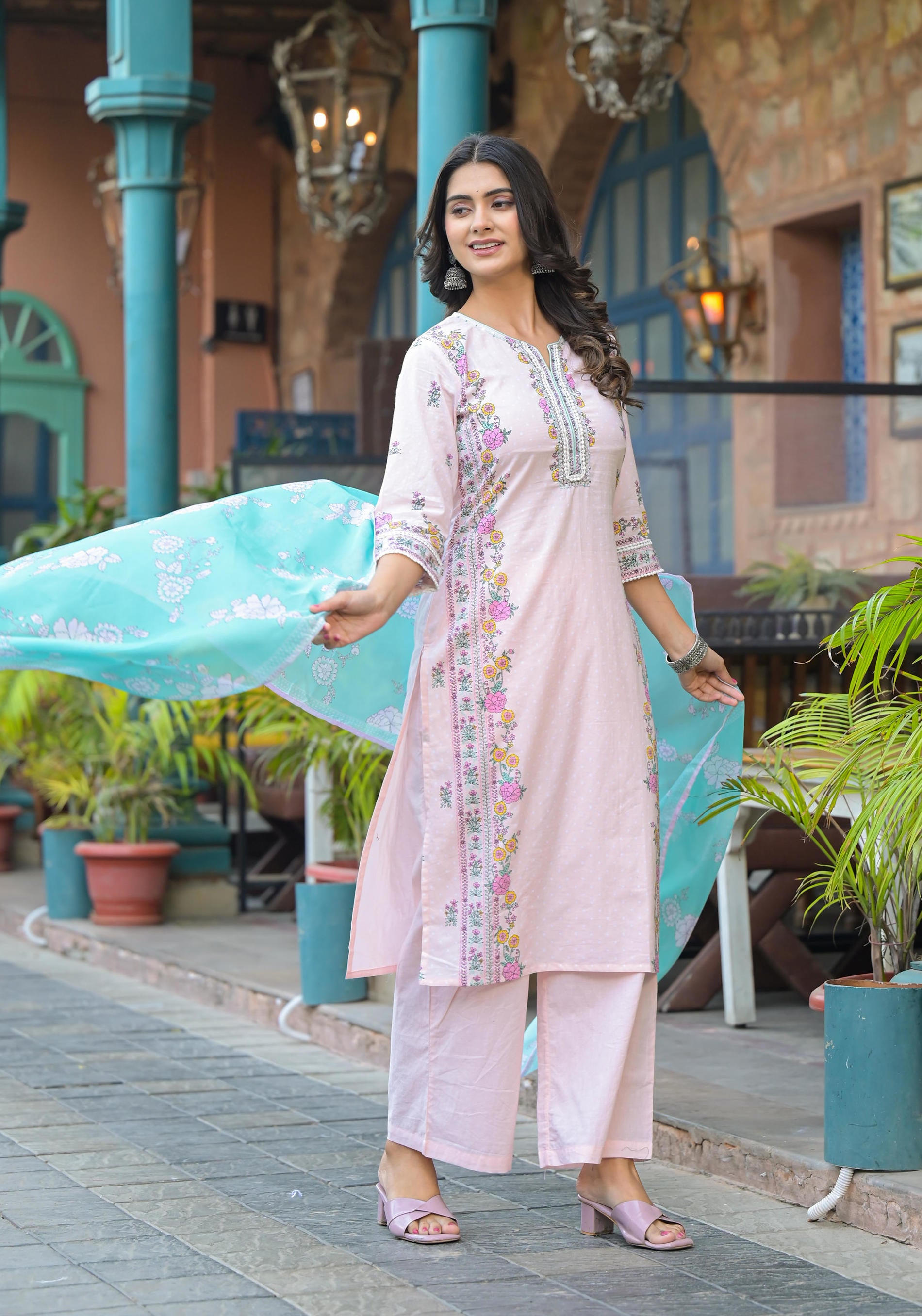Onion Pink Embroidered Kurta Set with Aqua Floral Dupatta