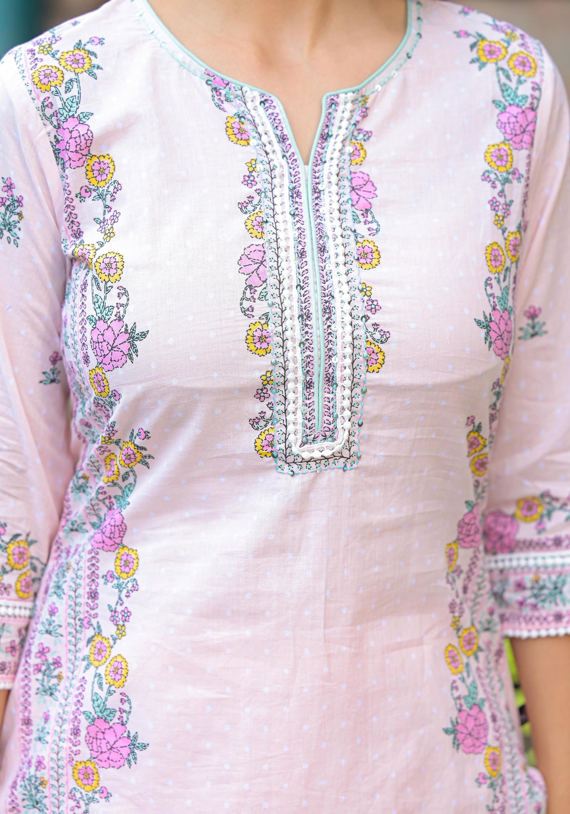 Onion Pink Embroidered Kurta Set with Aqua Floral Dupatta