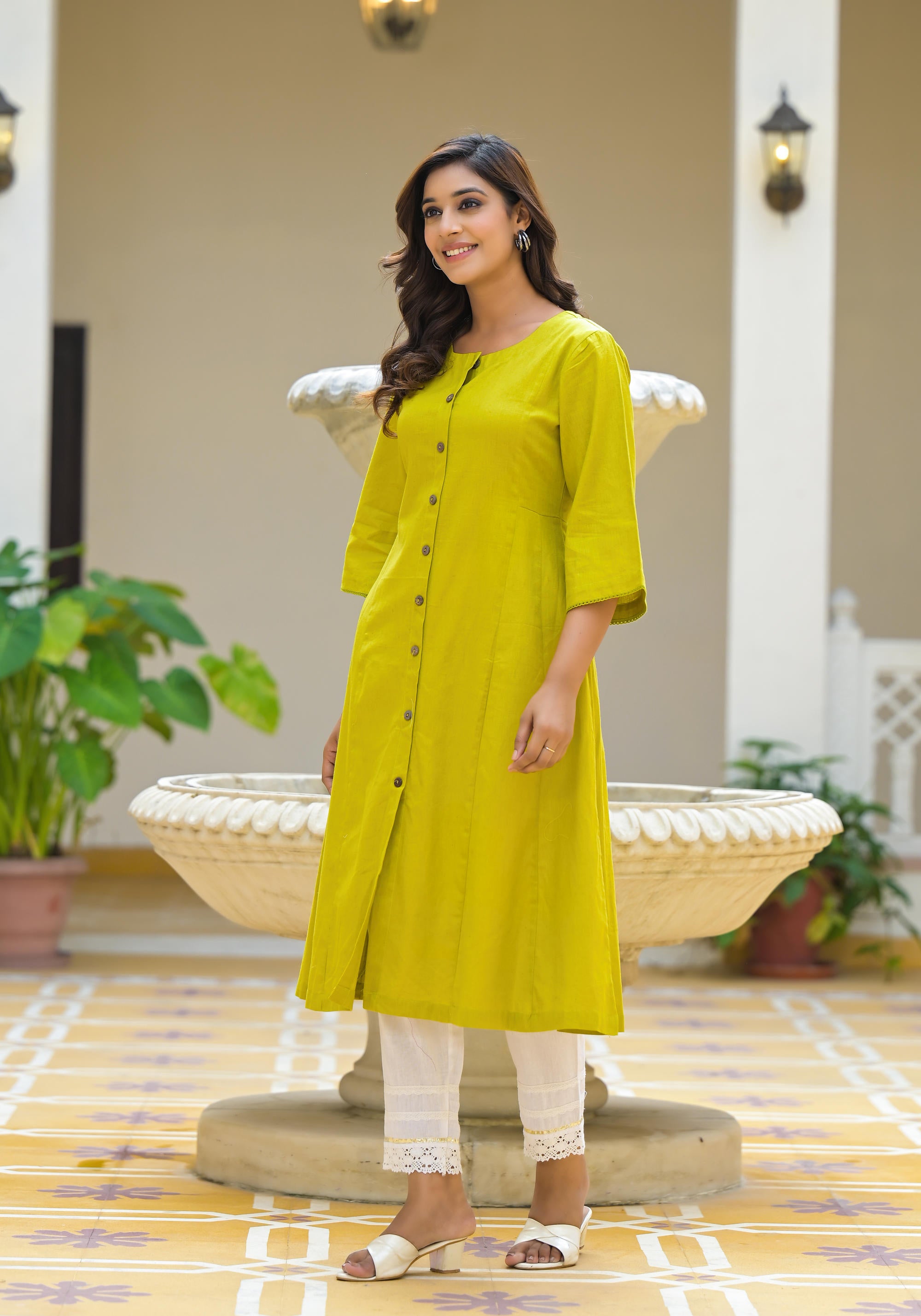 Lime Green Solid Cotton Linen Kurta With Button Closure