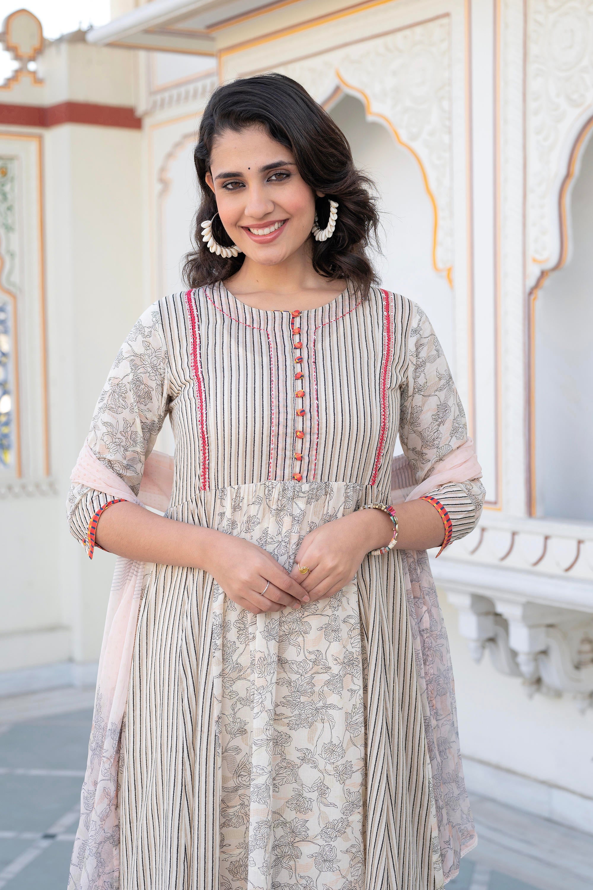 Women Printed Kurta and Palazzo Set