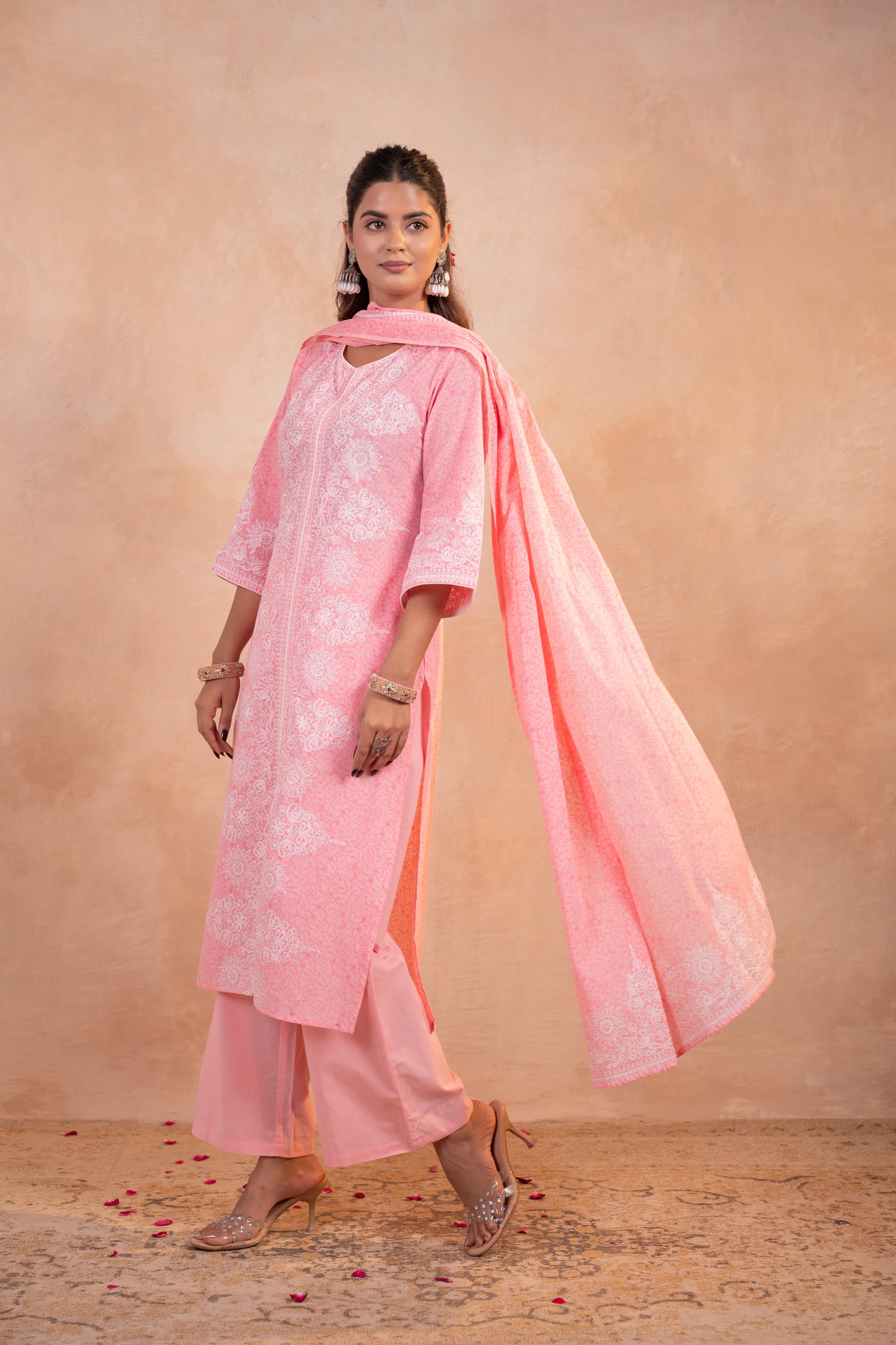 Blush Noor Printed Kurta Pant And Dupatta Set