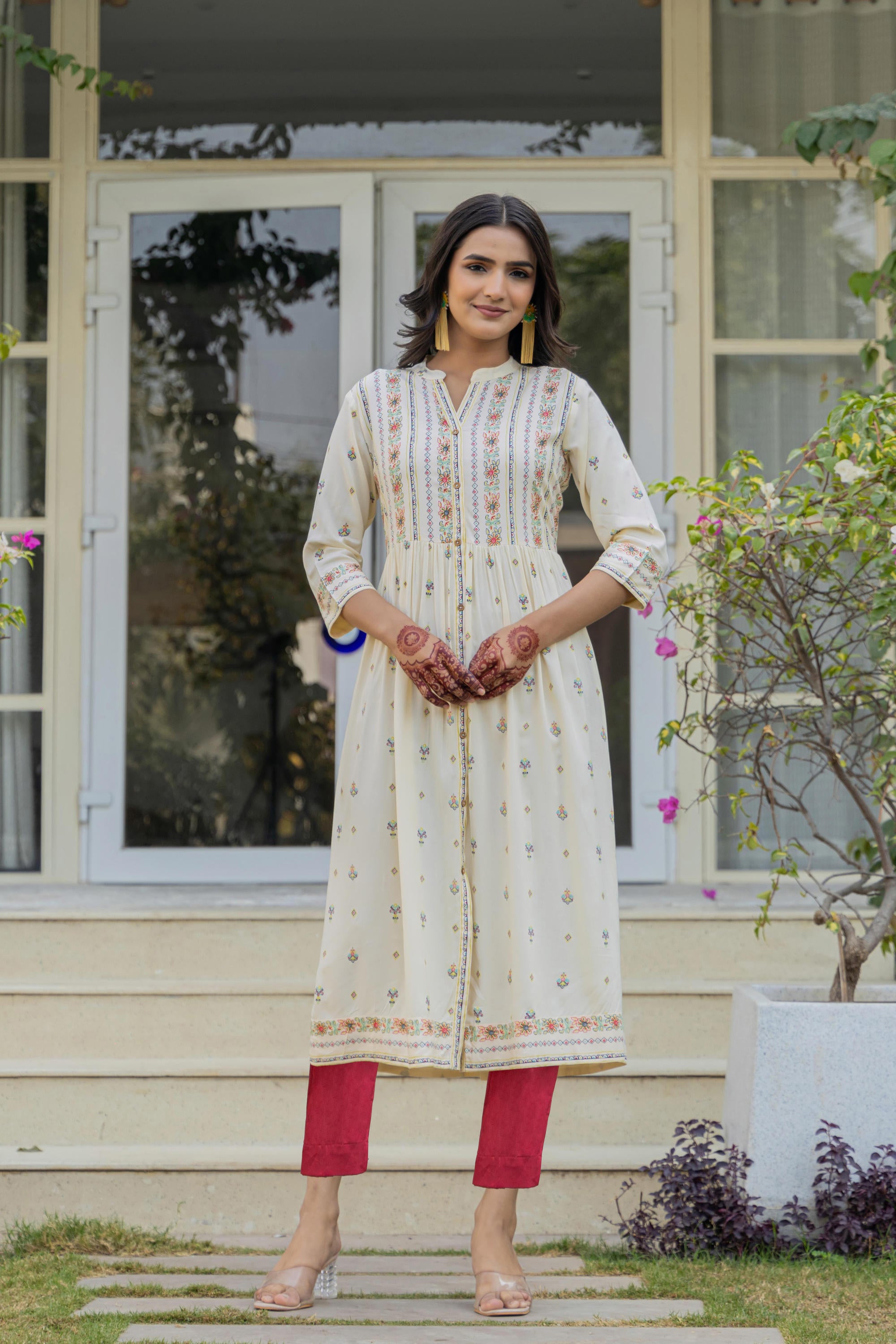 Ivory Floral Printed Cotton Kurta With Thread Work & Lace