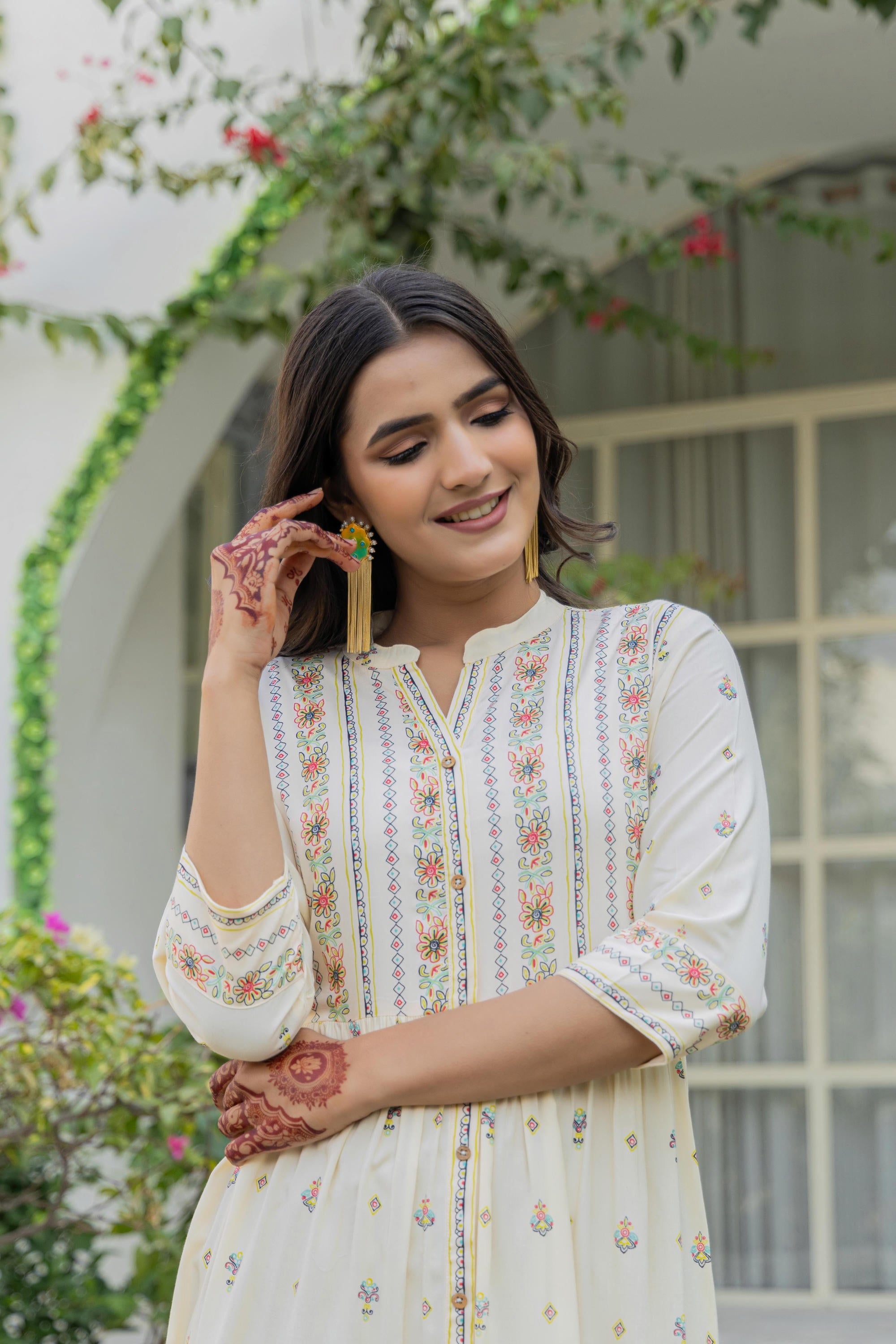 Ivory Floral Printed Cotton Kurta With Thread Work & Lace