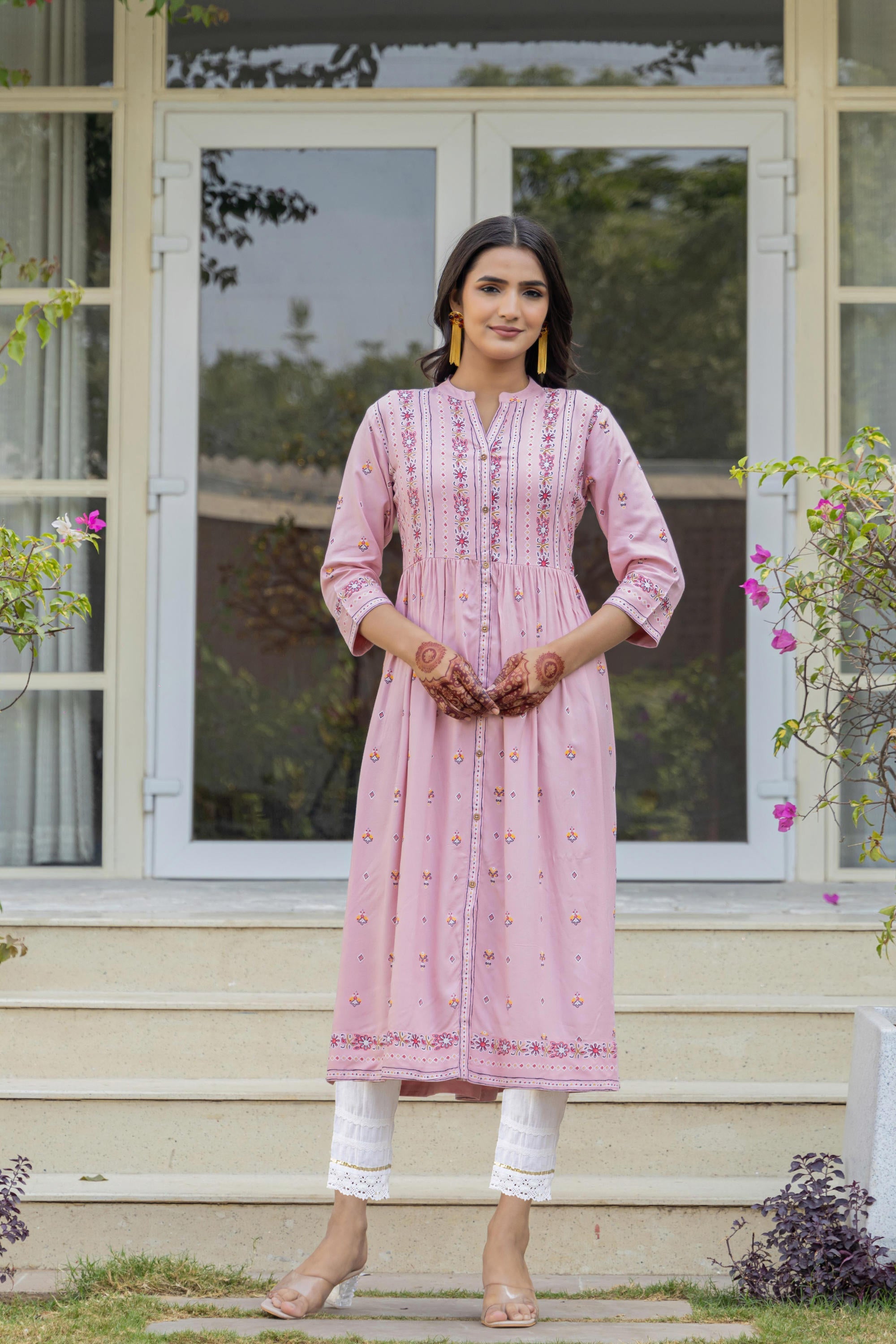 Pink Floral Printed Viscose Kurta With Buttons