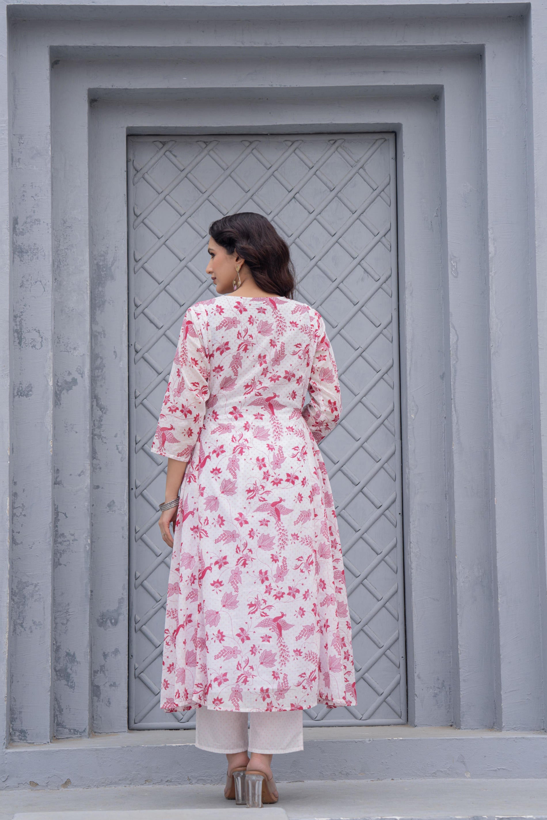 White & Pink Floral Printed Cotton Kurta Set With Thread & Mirror Work