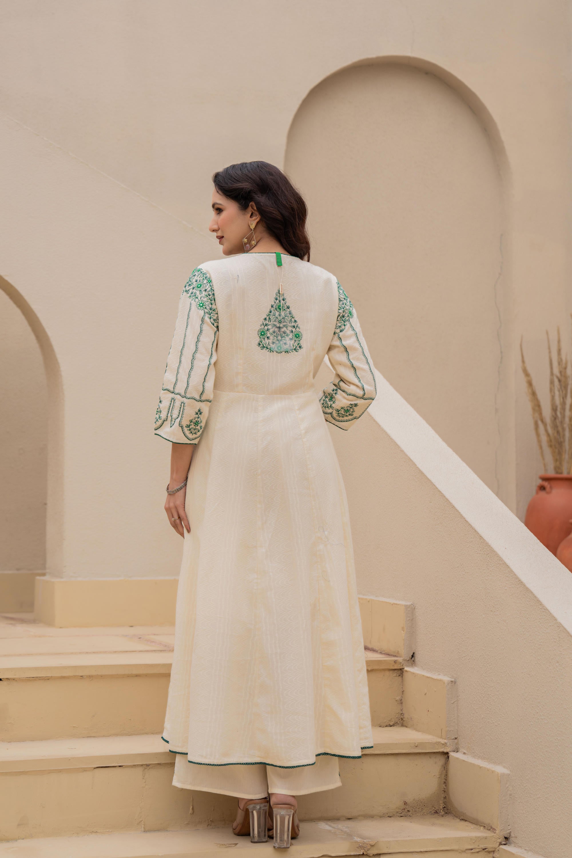 Off-white Anarkali Kurta Set with Green Embroidery and Organza Dupatta