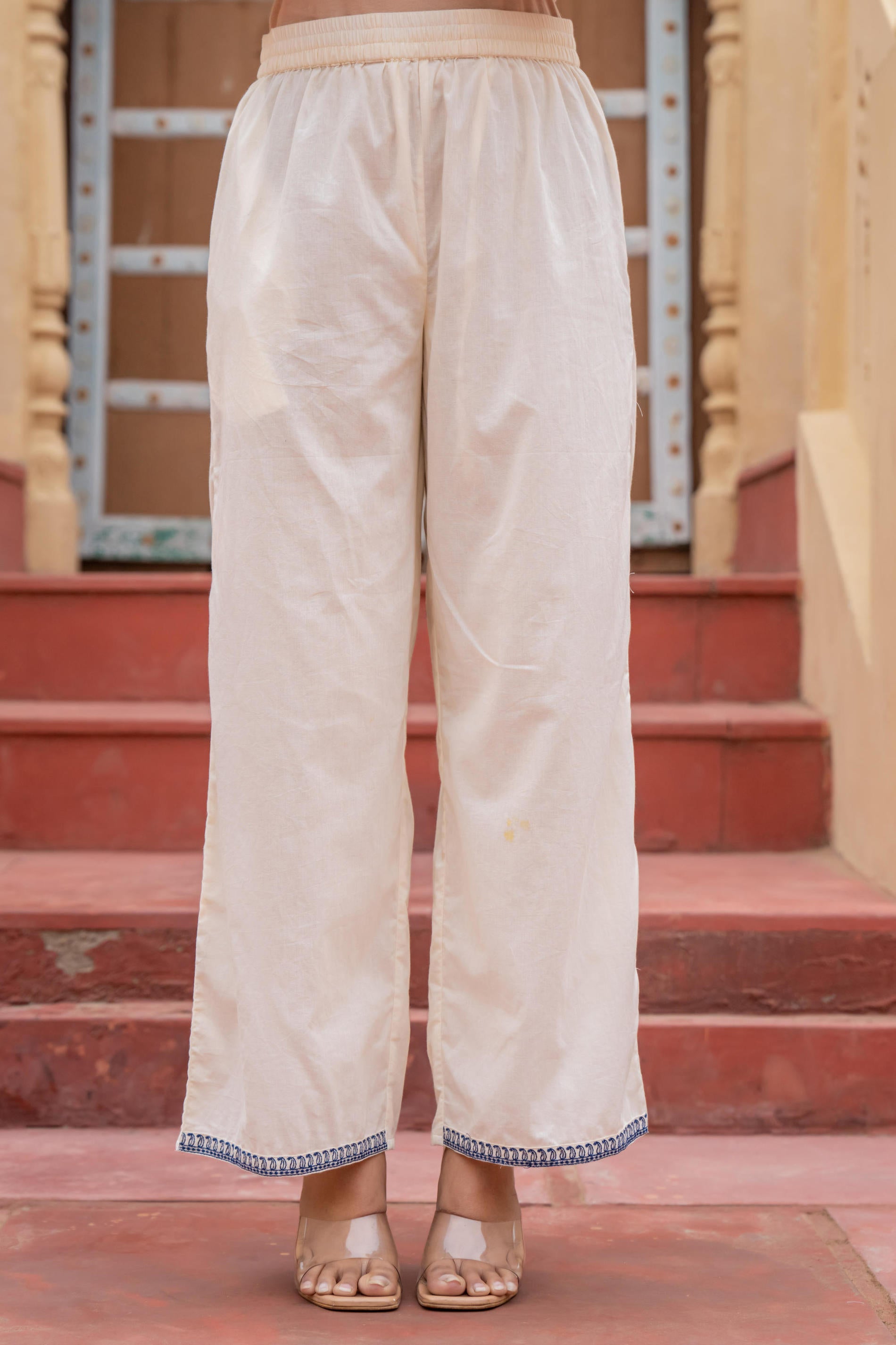 Off White & Navy Blue Embroidered Straight Kurta Set with Contrast Detailing