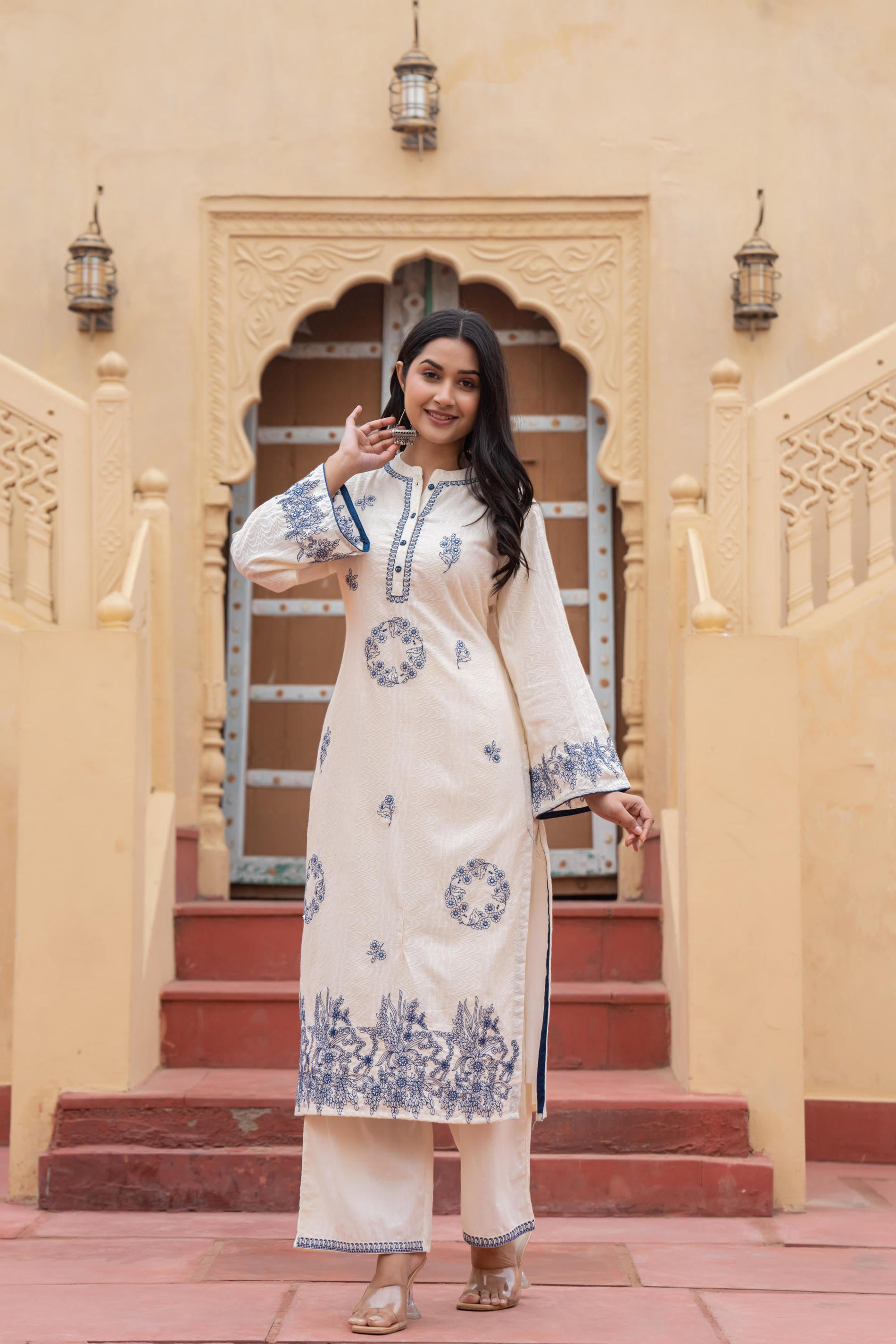 Off White & Navy Blue Embroidered Straight Kurta Set with Contrast Detailing