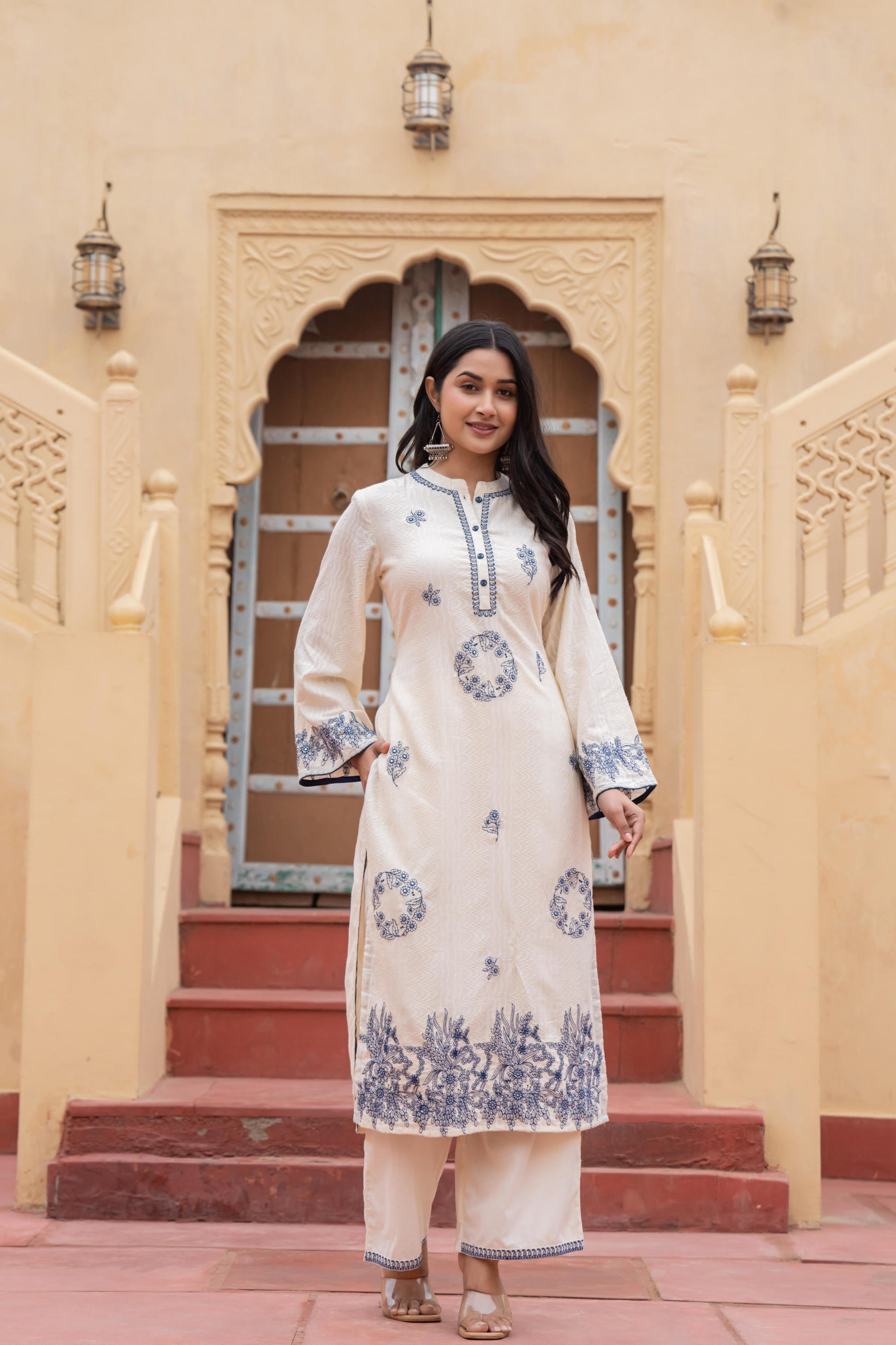 Off White & Navy Blue Embroidered Straight Kurta Set with Contrast Detailing