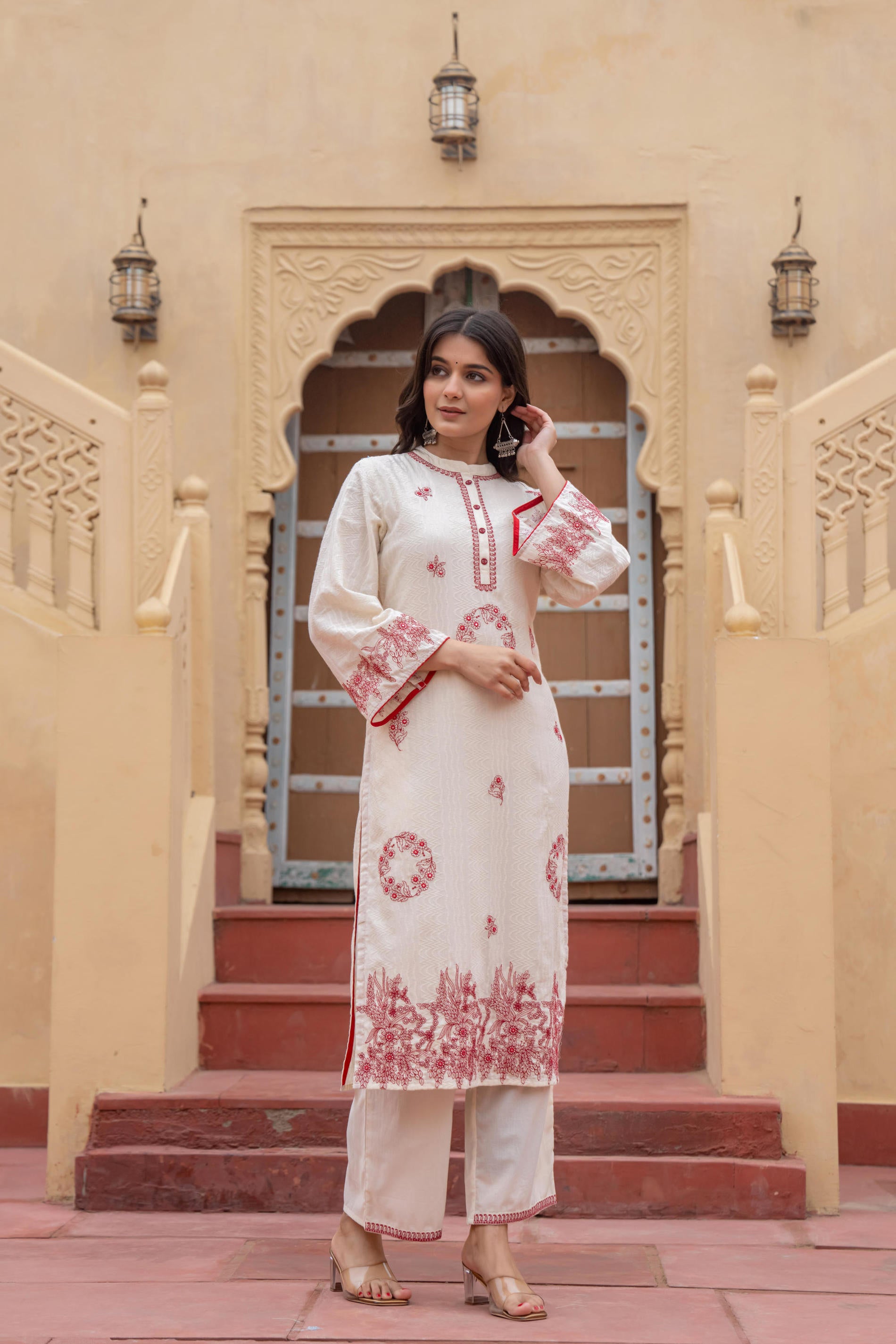 Off White & Red Embroidered Straight Kurta Set with Contrast Detailing