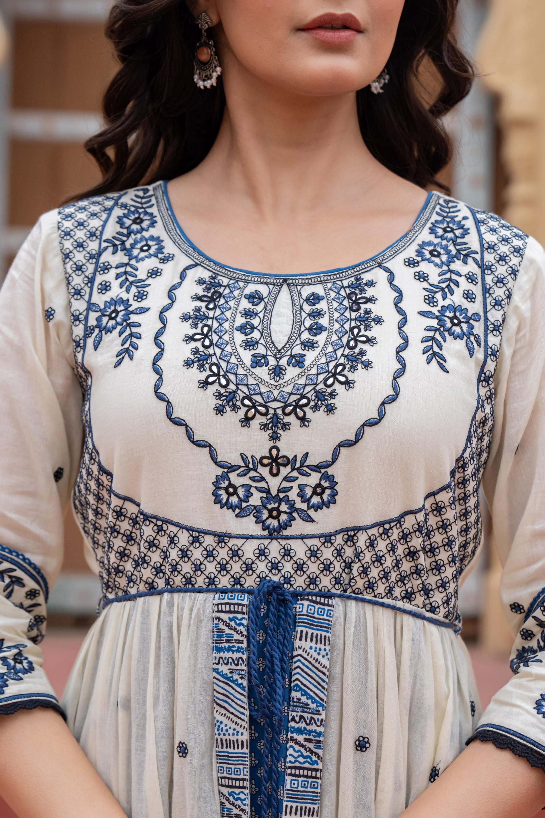 Off White & Indigo Embroidered Tiered Ethnic Dress with Inner Layer