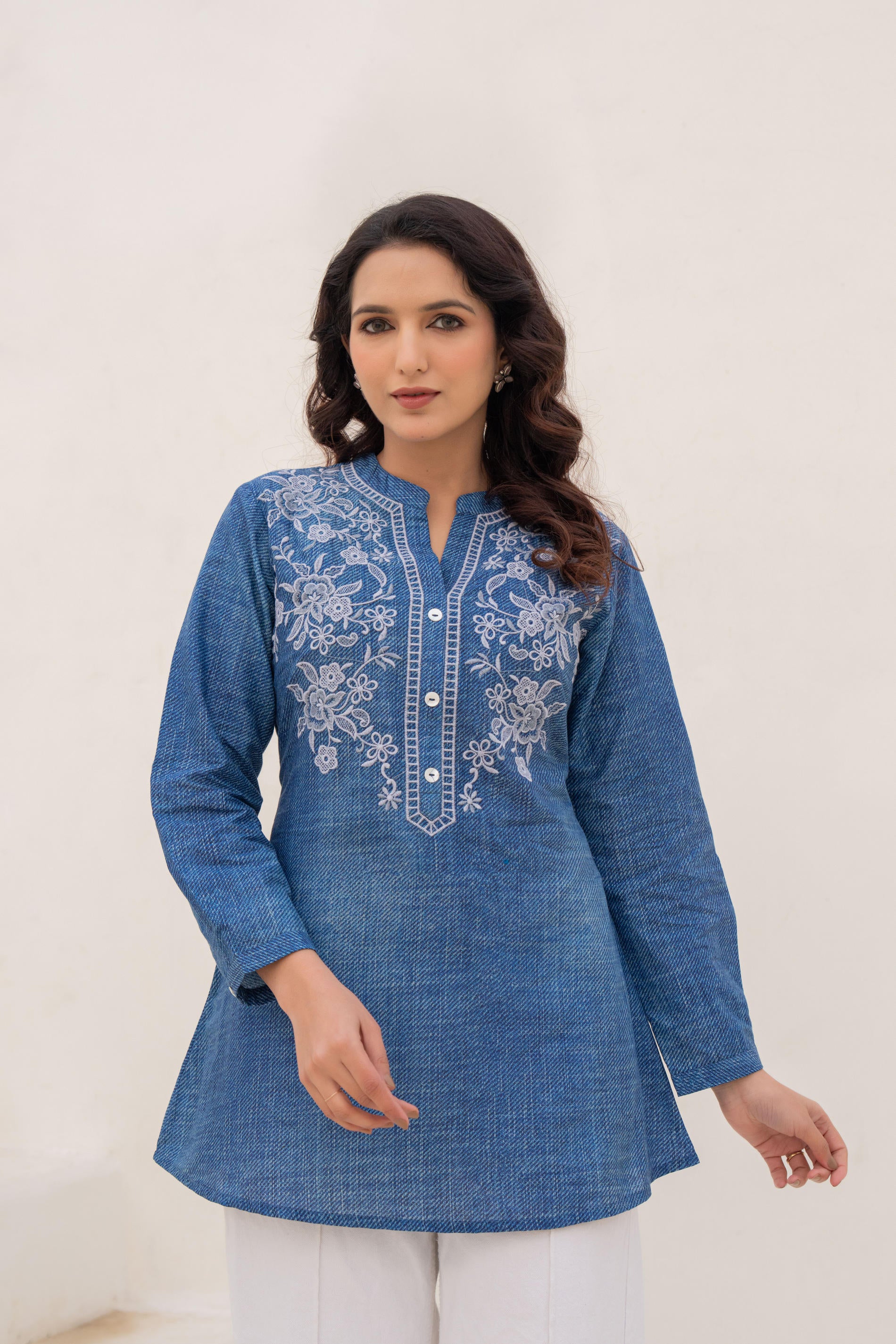 Blue Solid Cotton Tunic With Thread Work & Buttons