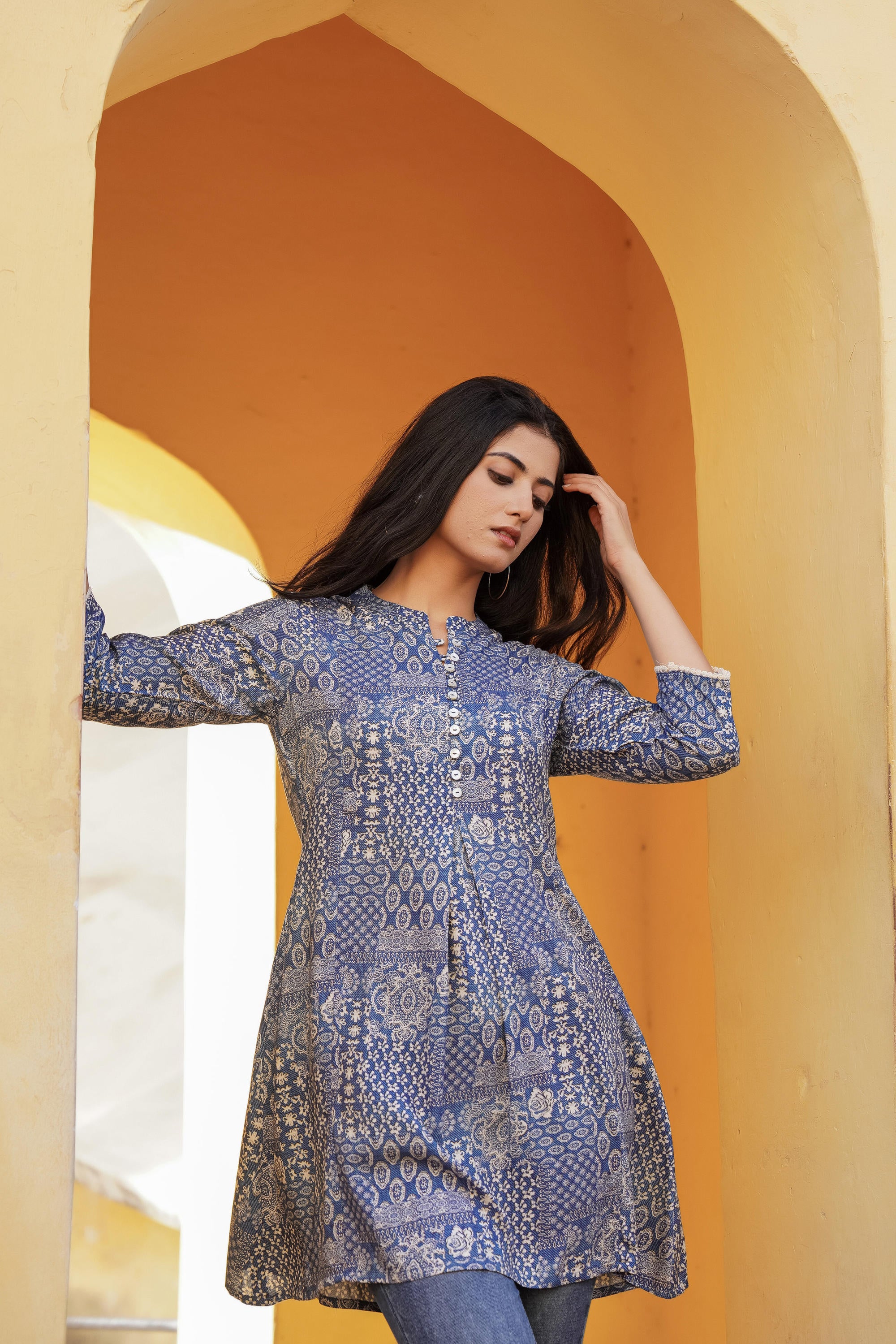 Blue Ethnic Motif Printed Viscose Tunic With Buttons
