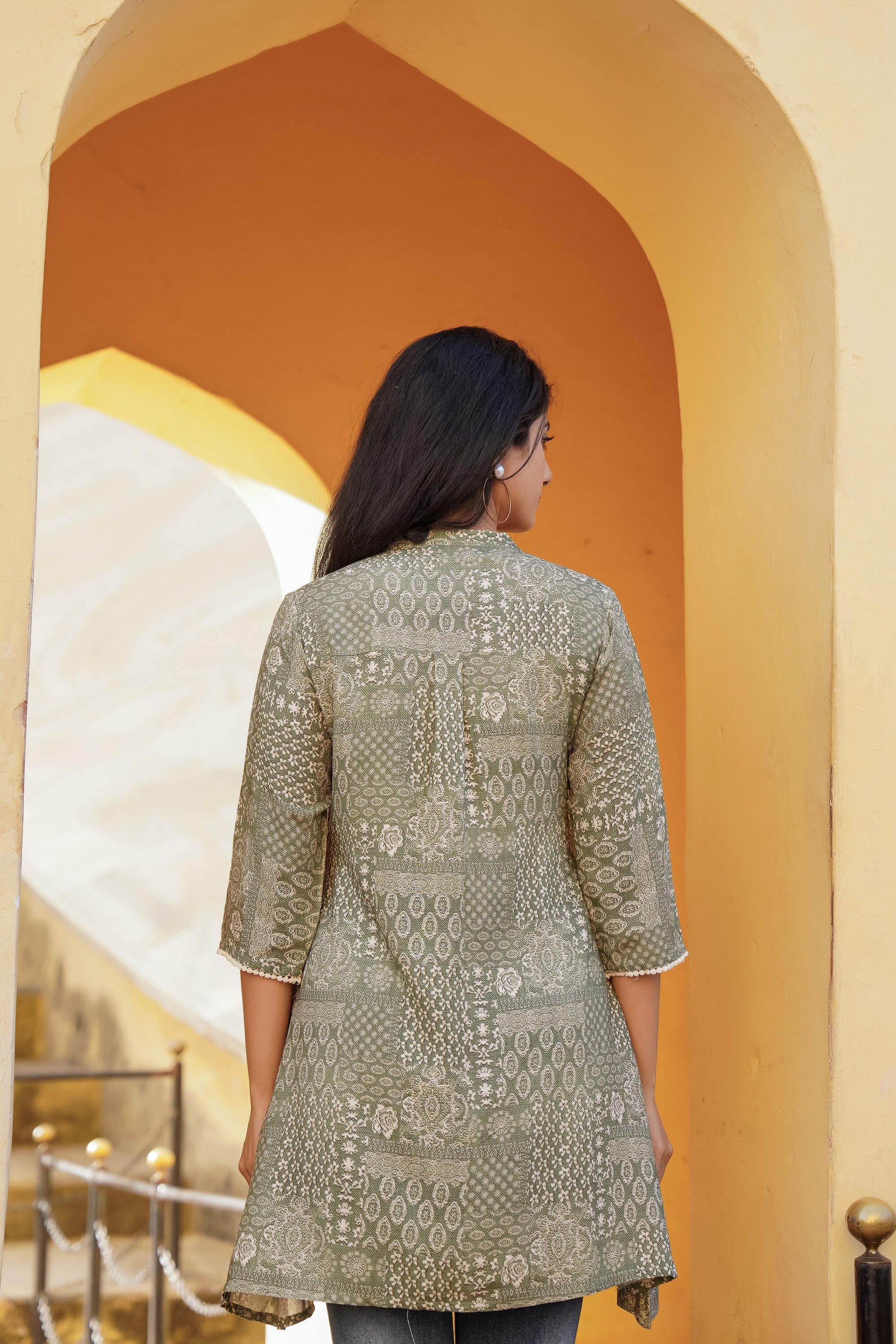 Green Ethnic Motif Printed Viscose Tunic With Buttons