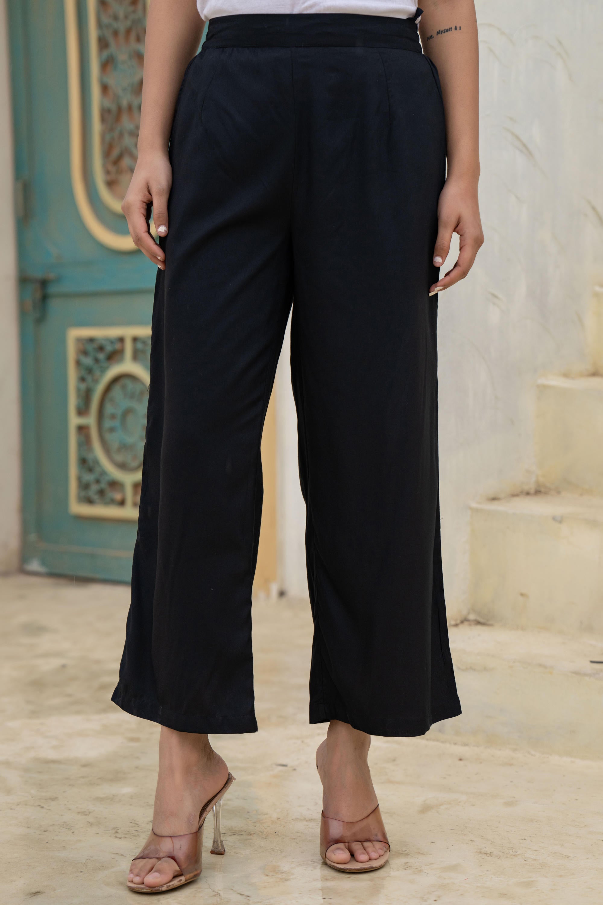 Black Solid Viscose Palazzo Pants