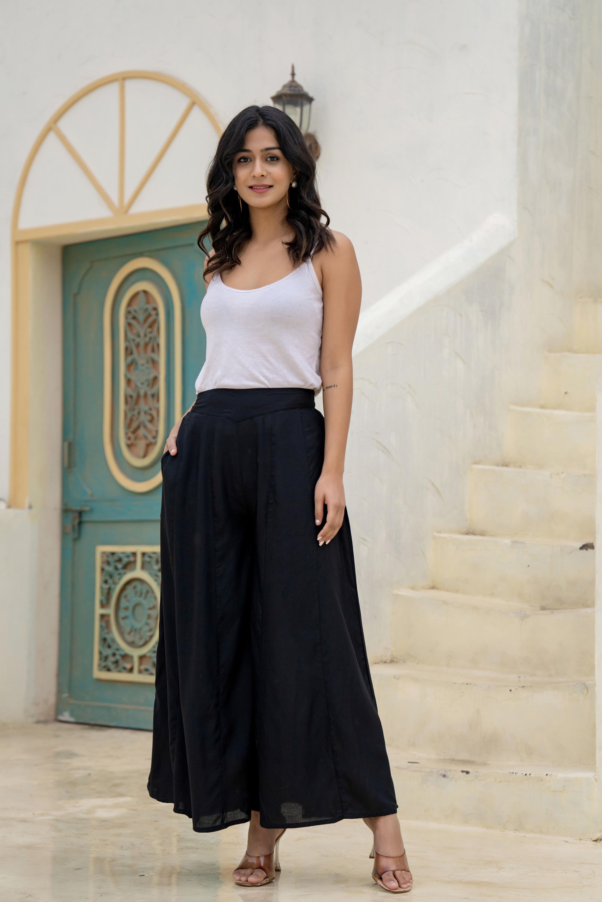 Black Solid Viscose Palazzo Pants