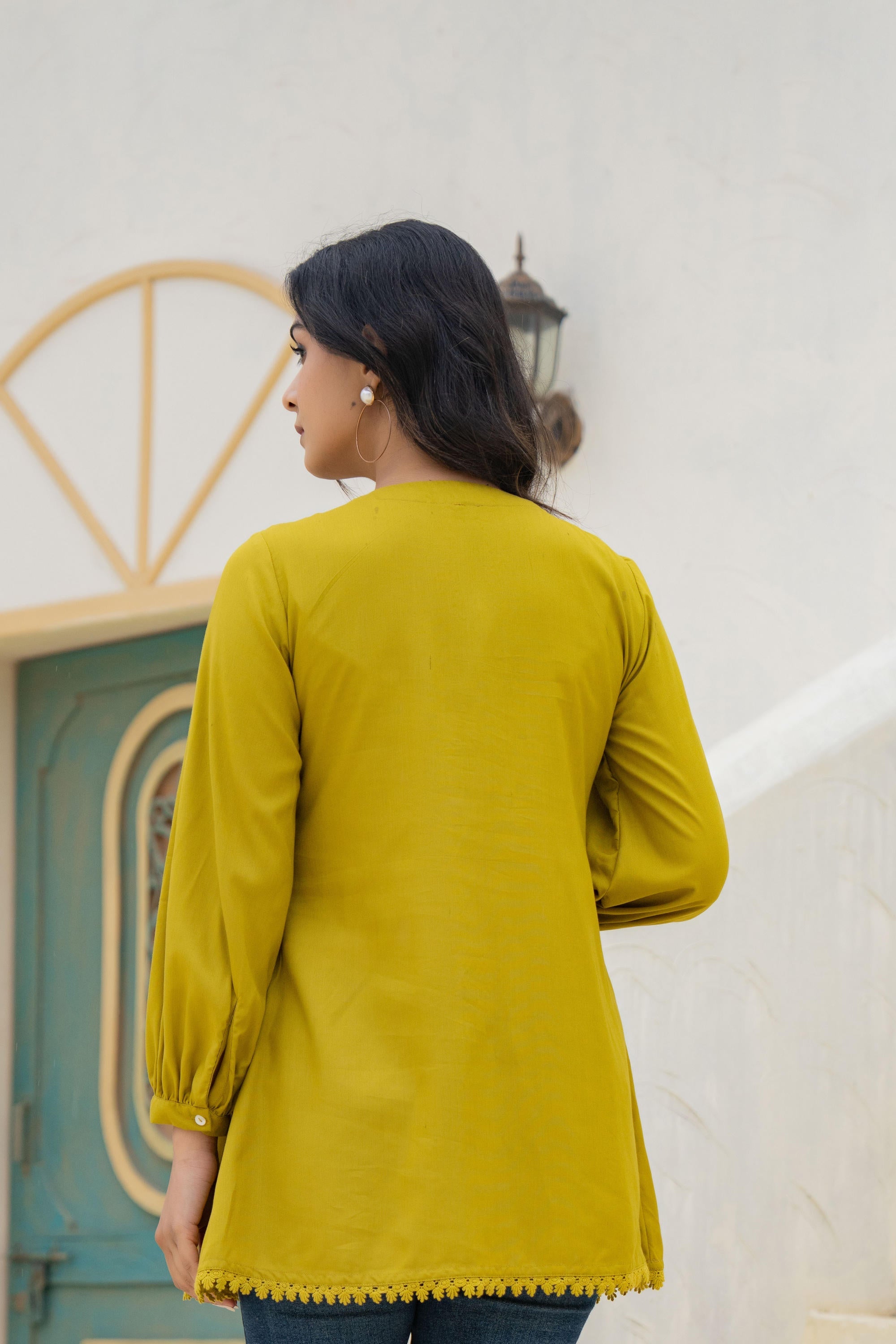 Lime Solid Viscose Tunic With Buttons & Lace