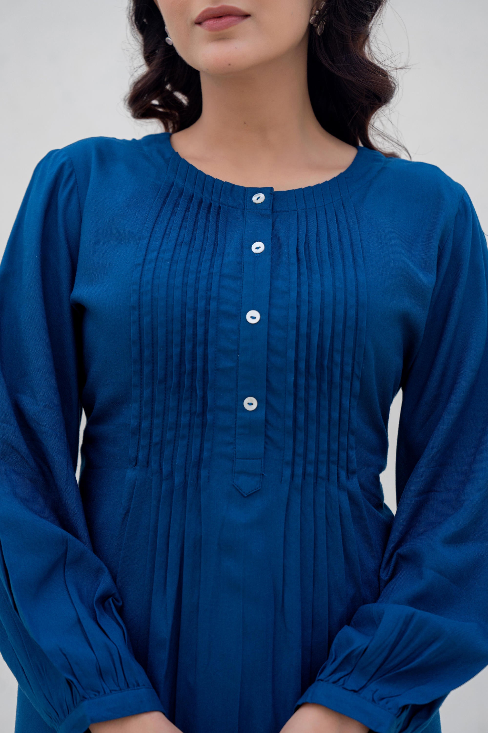 Navy Solid Viscose Tunic With Buttons & Lace