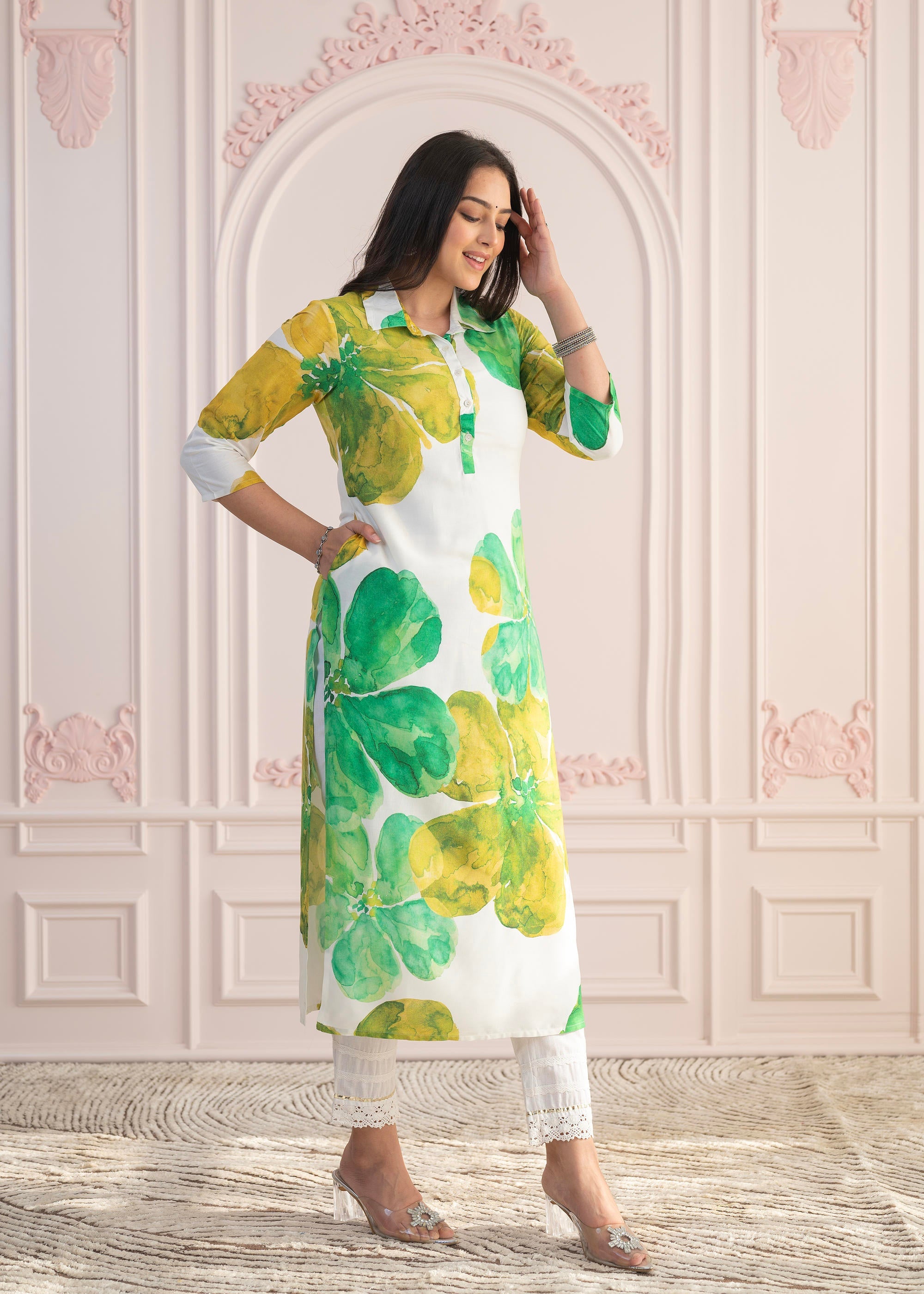 Green Floral Printed Viscose Kurta with Button Closure