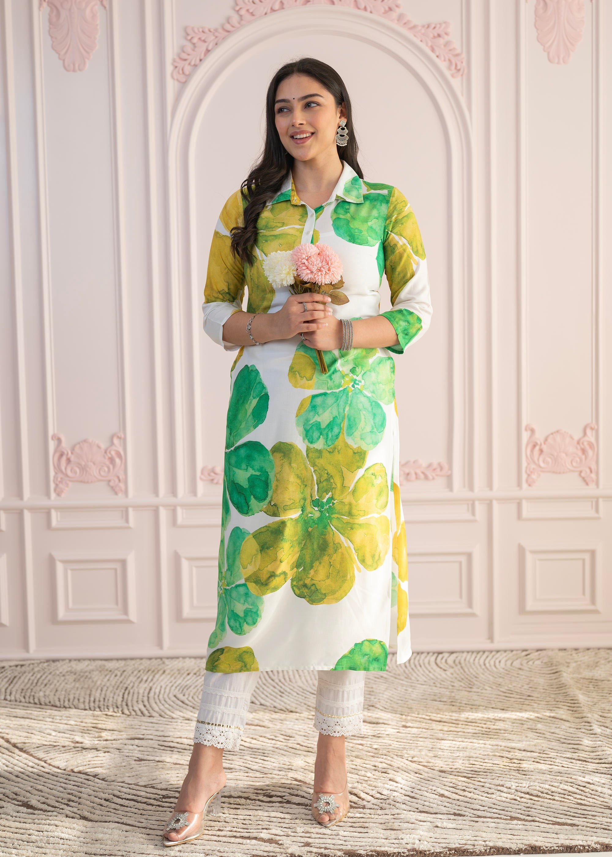 Green Floral Printed Viscose Kurta with Button Closure