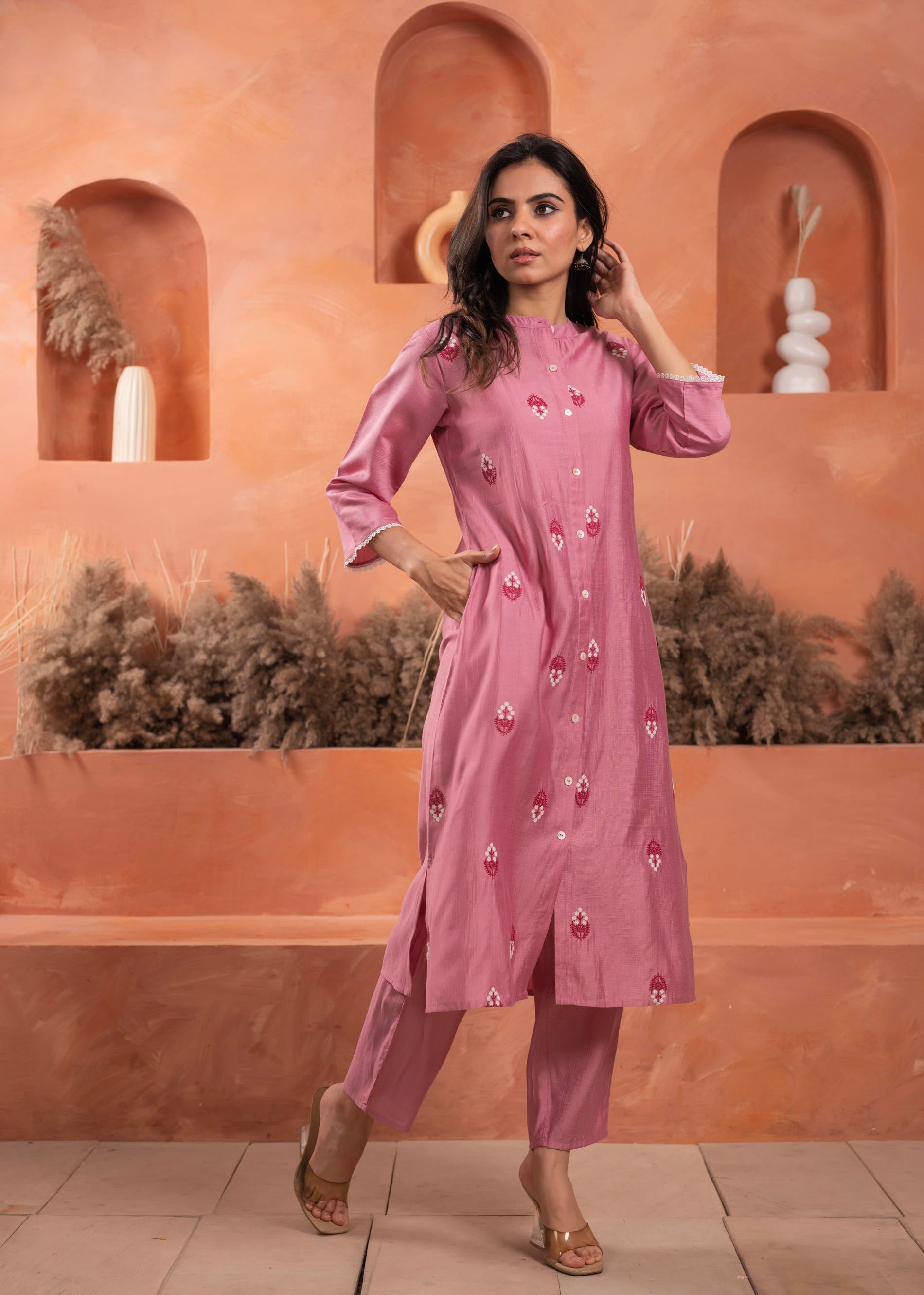 Pink Olive embroiderd kurta and solid bottom with cotton lace
