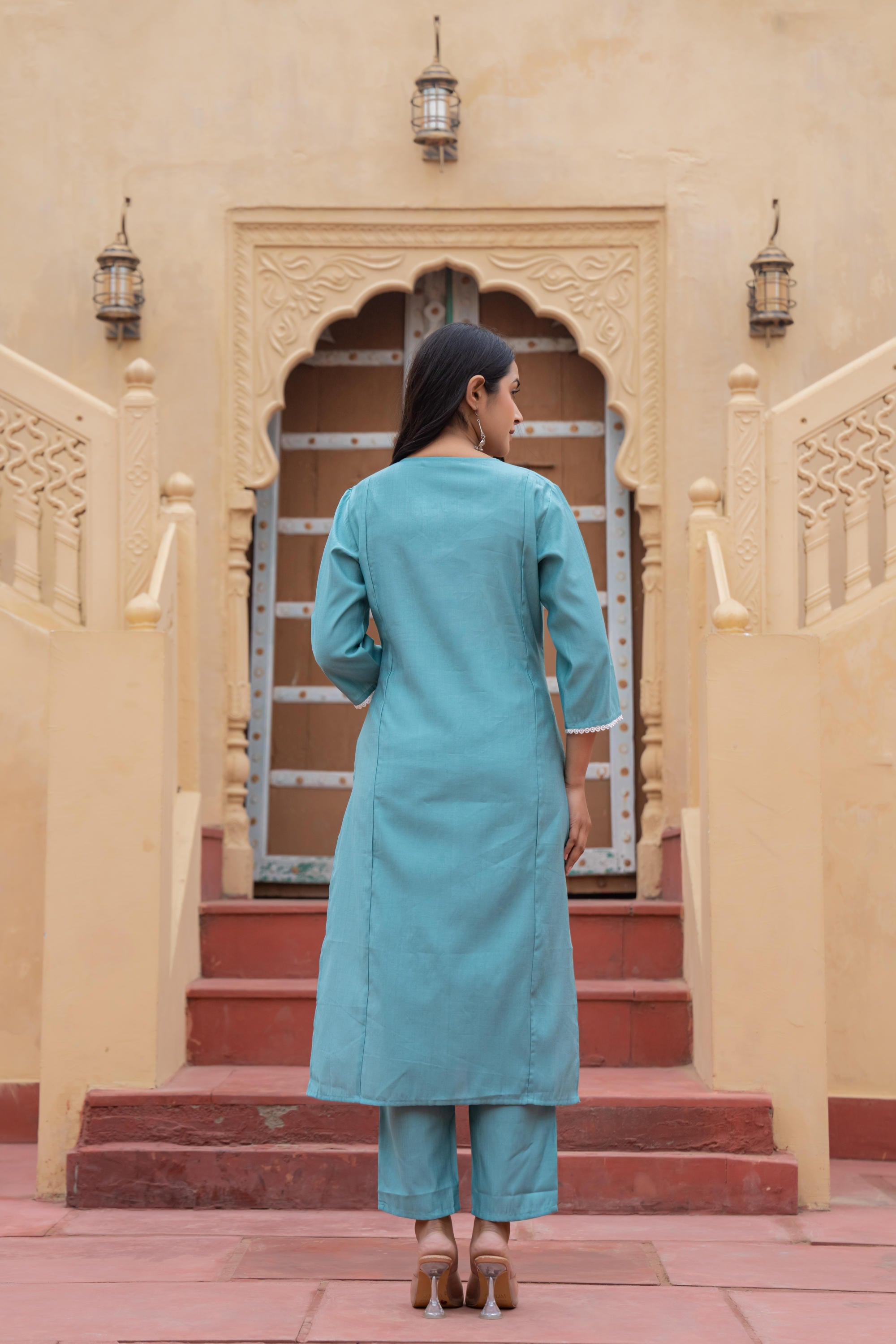 Turquoise Solid Viscose Kurta & Pant Set With Thread Work & Lace