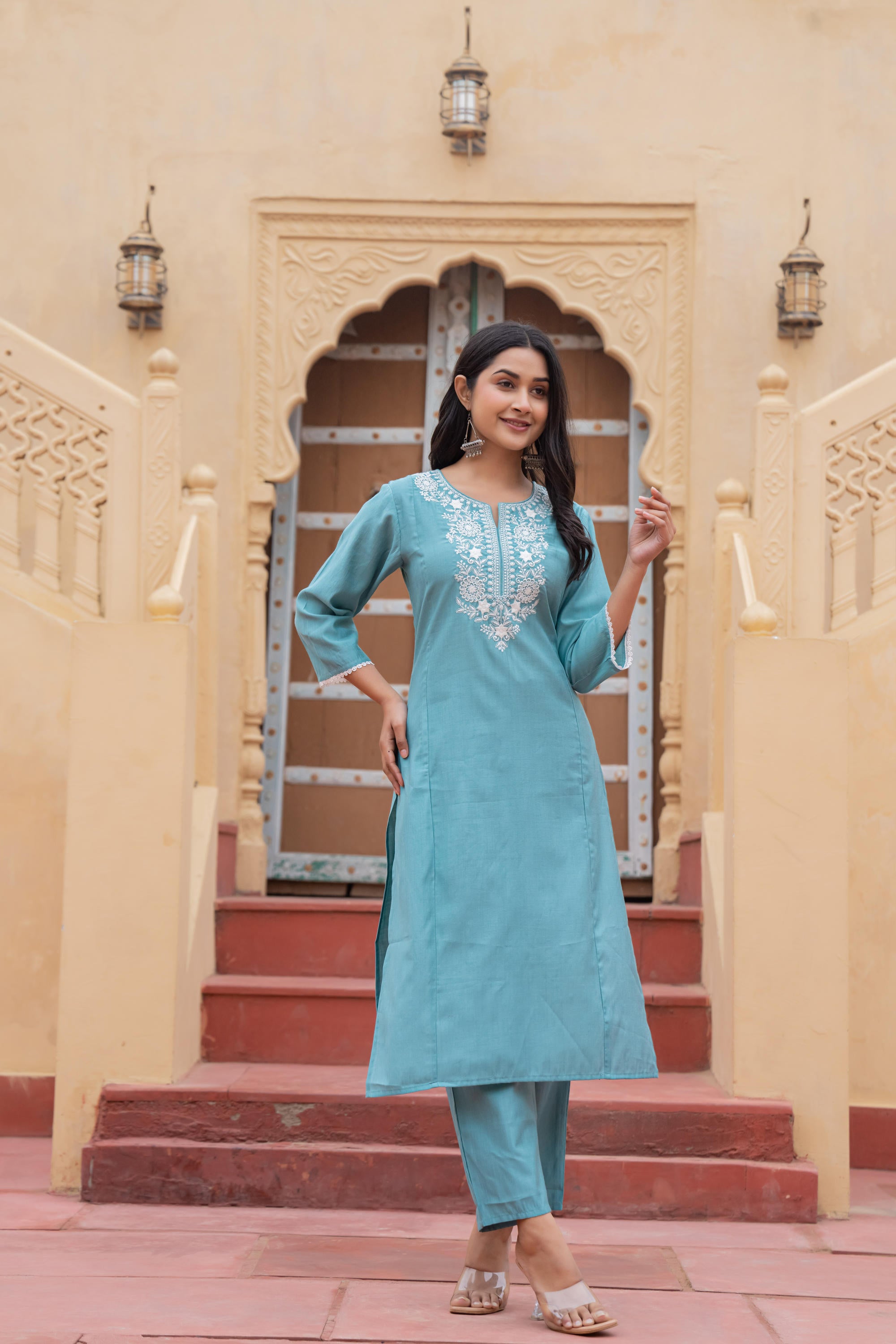 Turquoise Solid Viscose Kurta & Pant Set With Thread Work & Lace