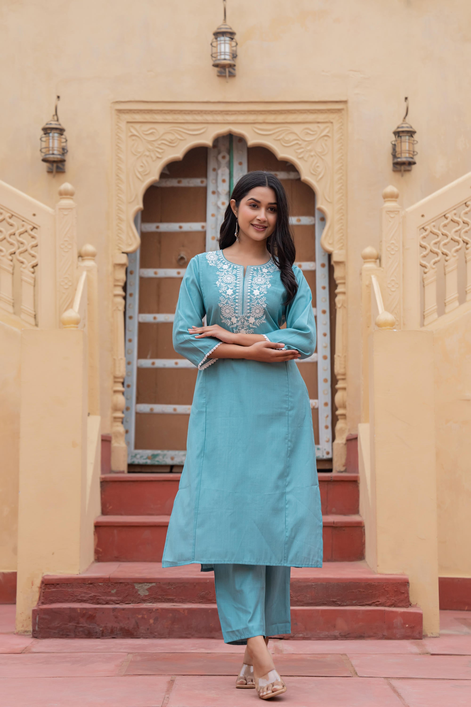 Turquoise Solid Viscose Kurta & Pant Set With Thread Work & Lace