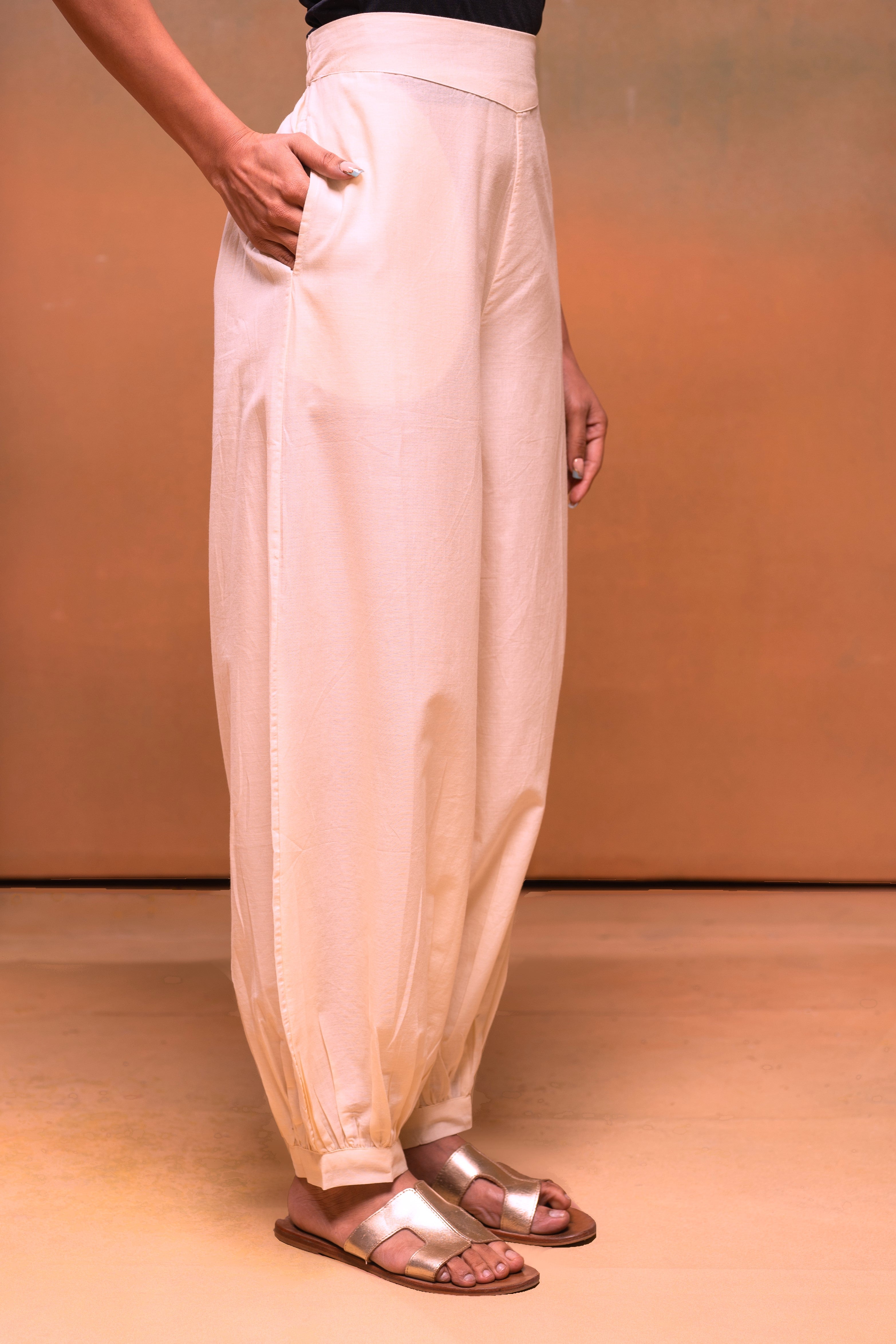 Pink Cotton Solid Pant For Women