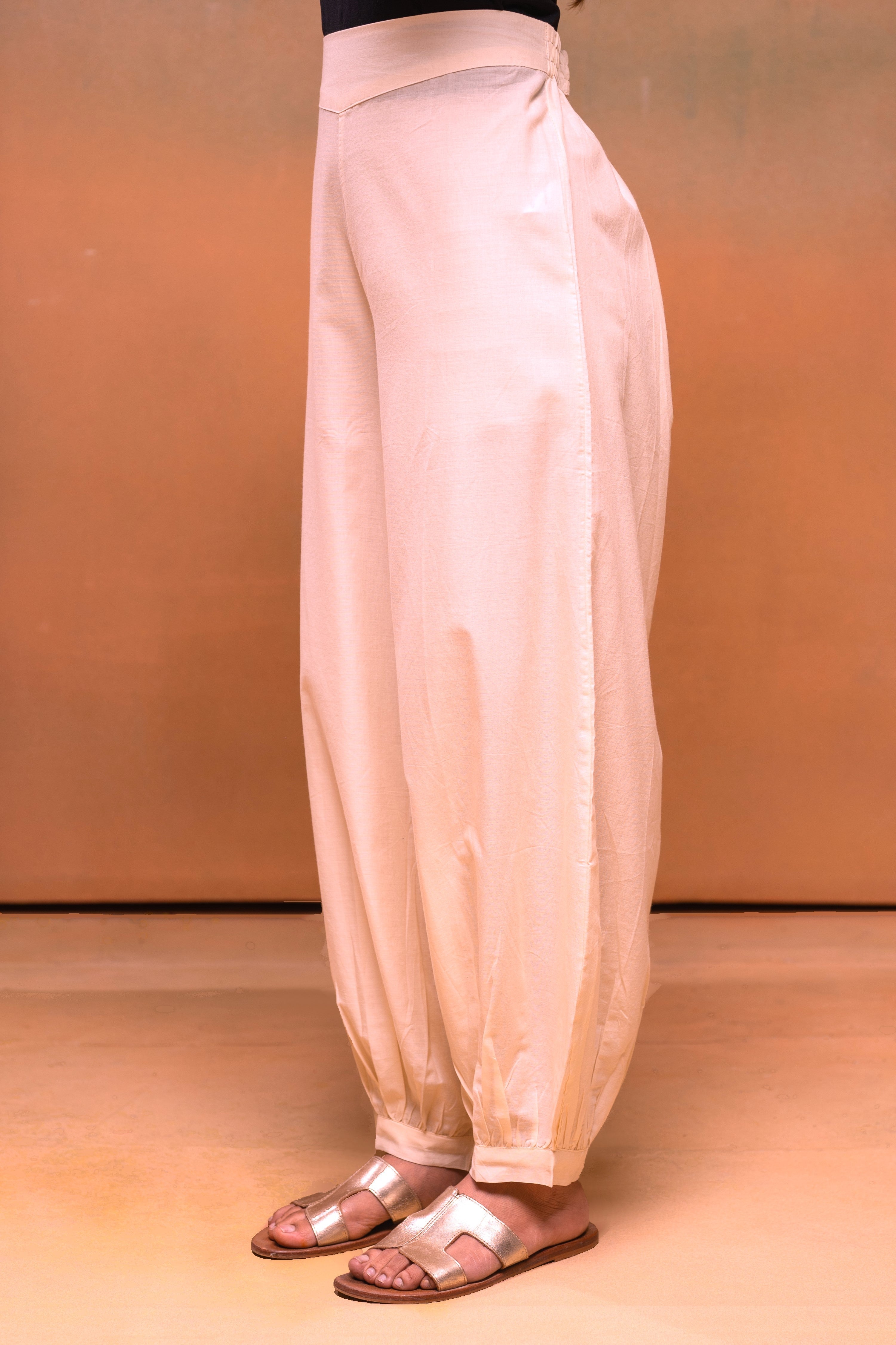 Pink Cotton Solid Pant For Women