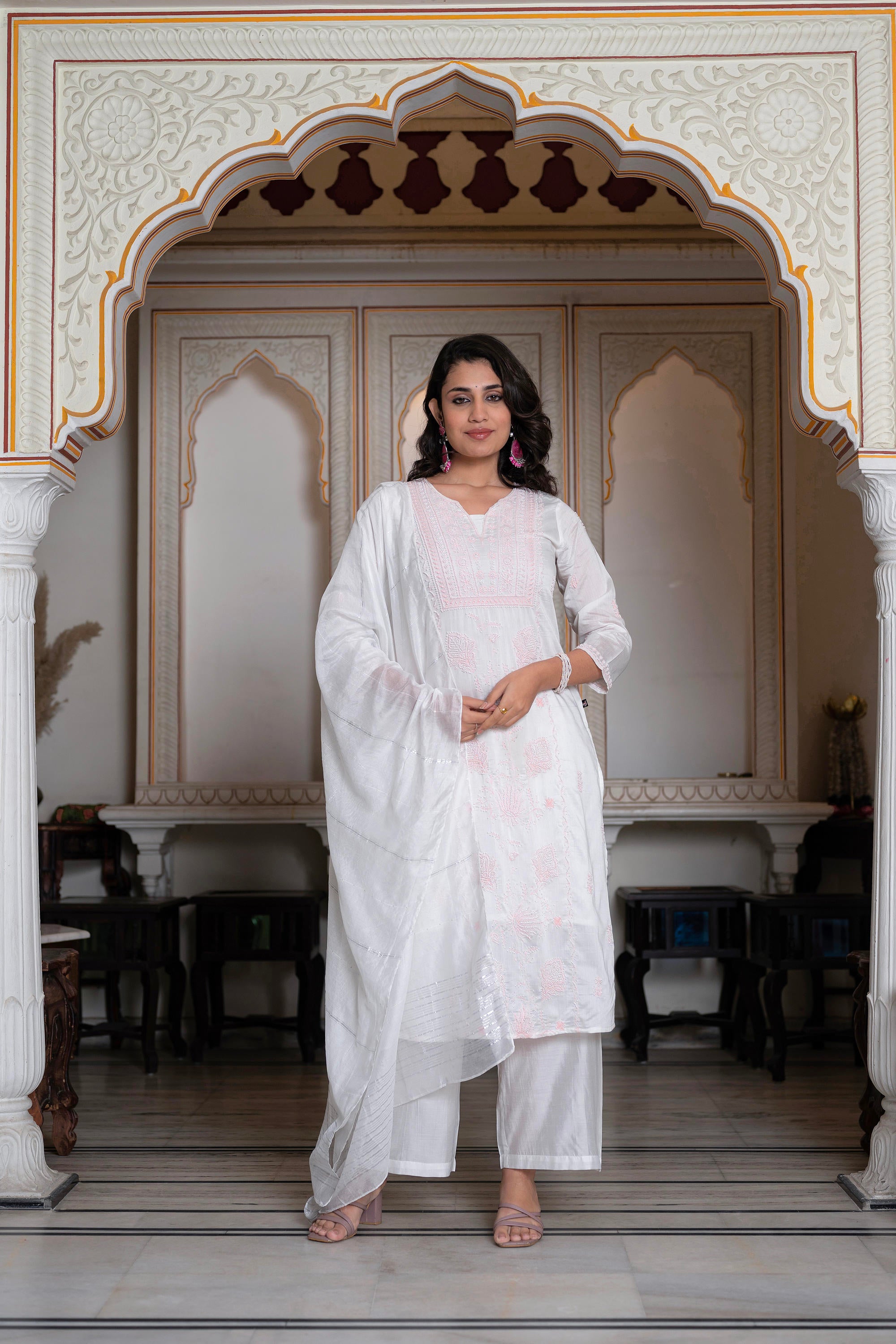 Off-White Chanderi Kurta with Bead Work & Thread Detailing