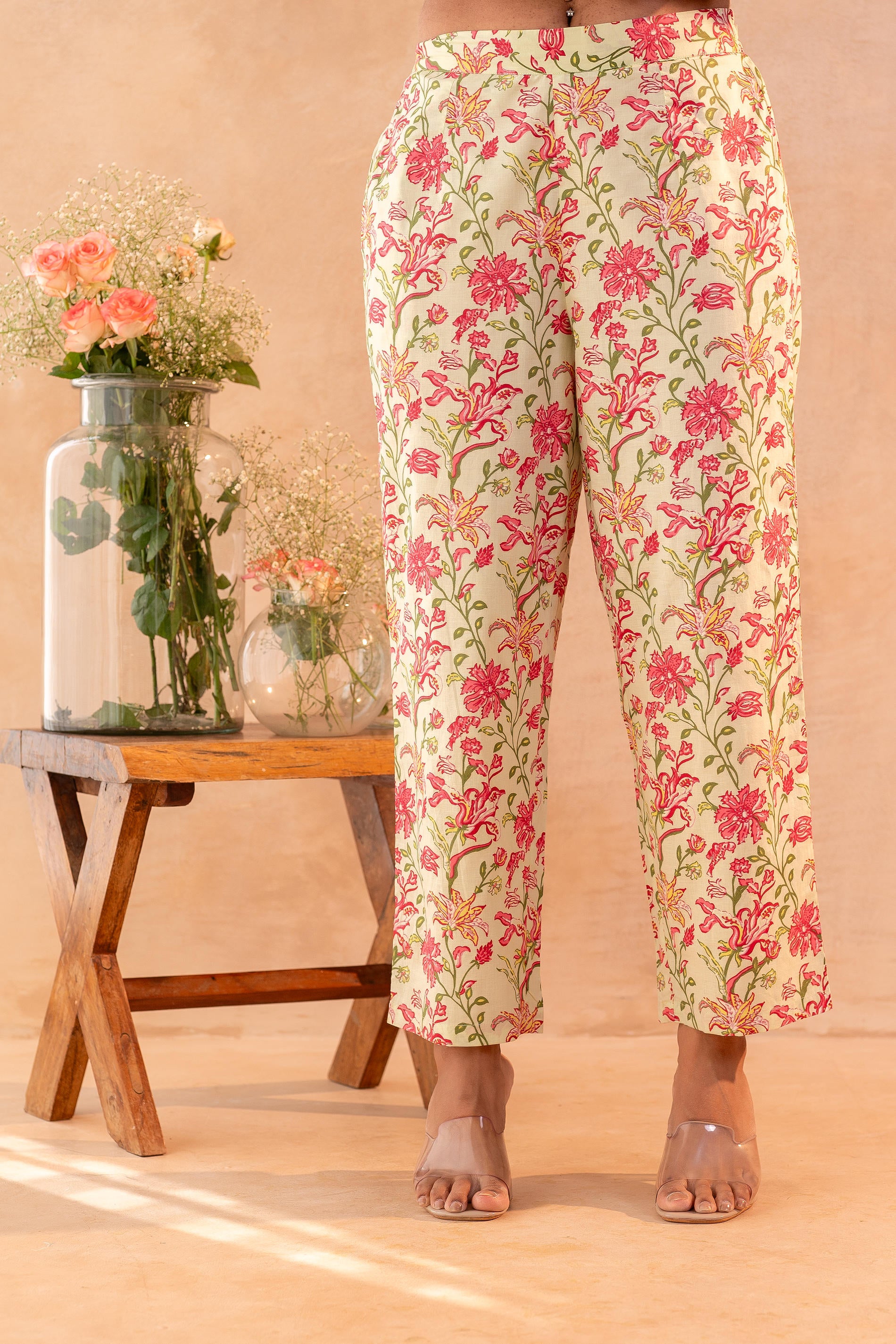 Noor-e-Gul SageGreen Printed Kurta Pant And Dupatta Set