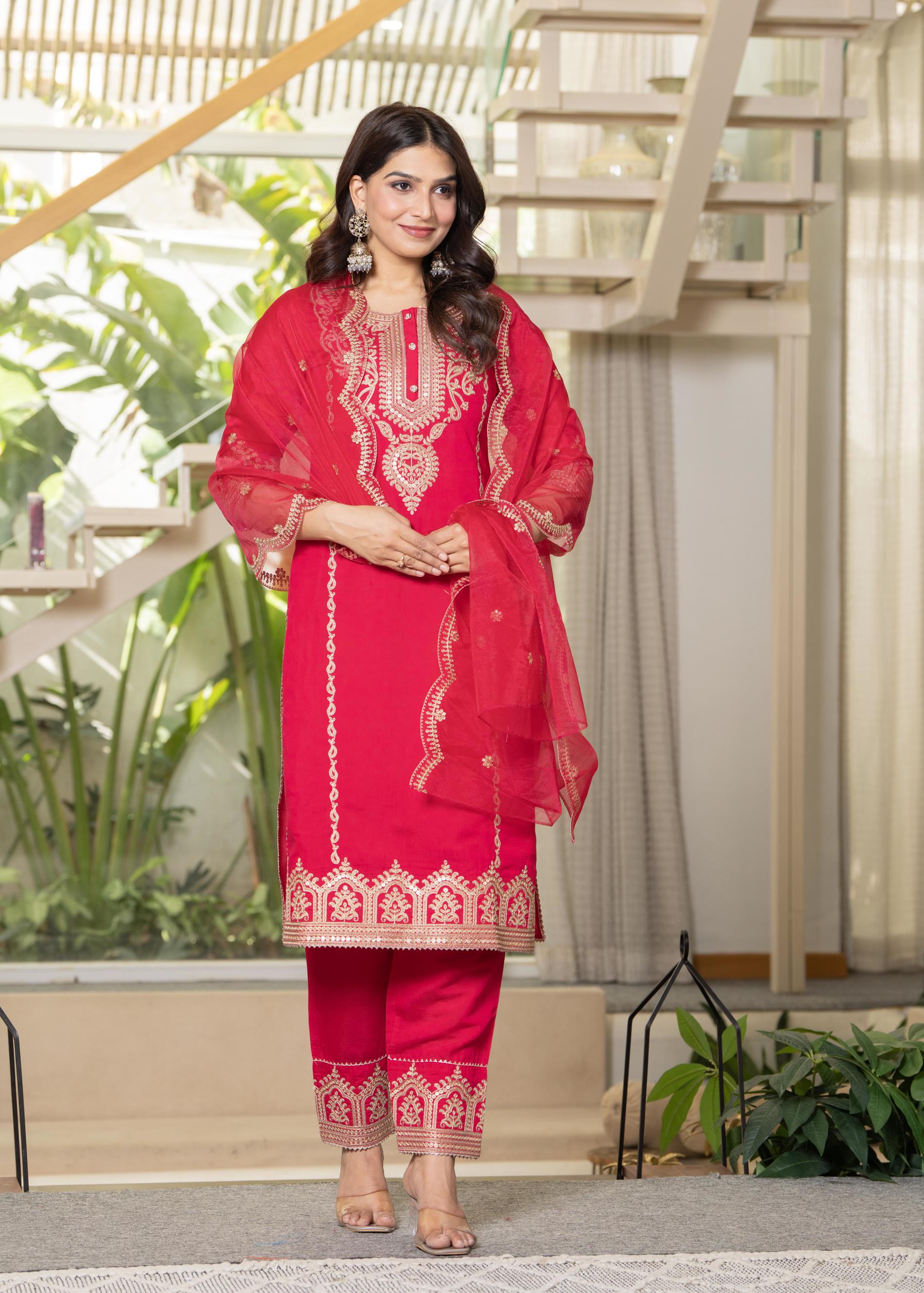 Viscose Fuchsia Embroidered Kurta Pant and Dupatta Set with Zari Work And Sequin