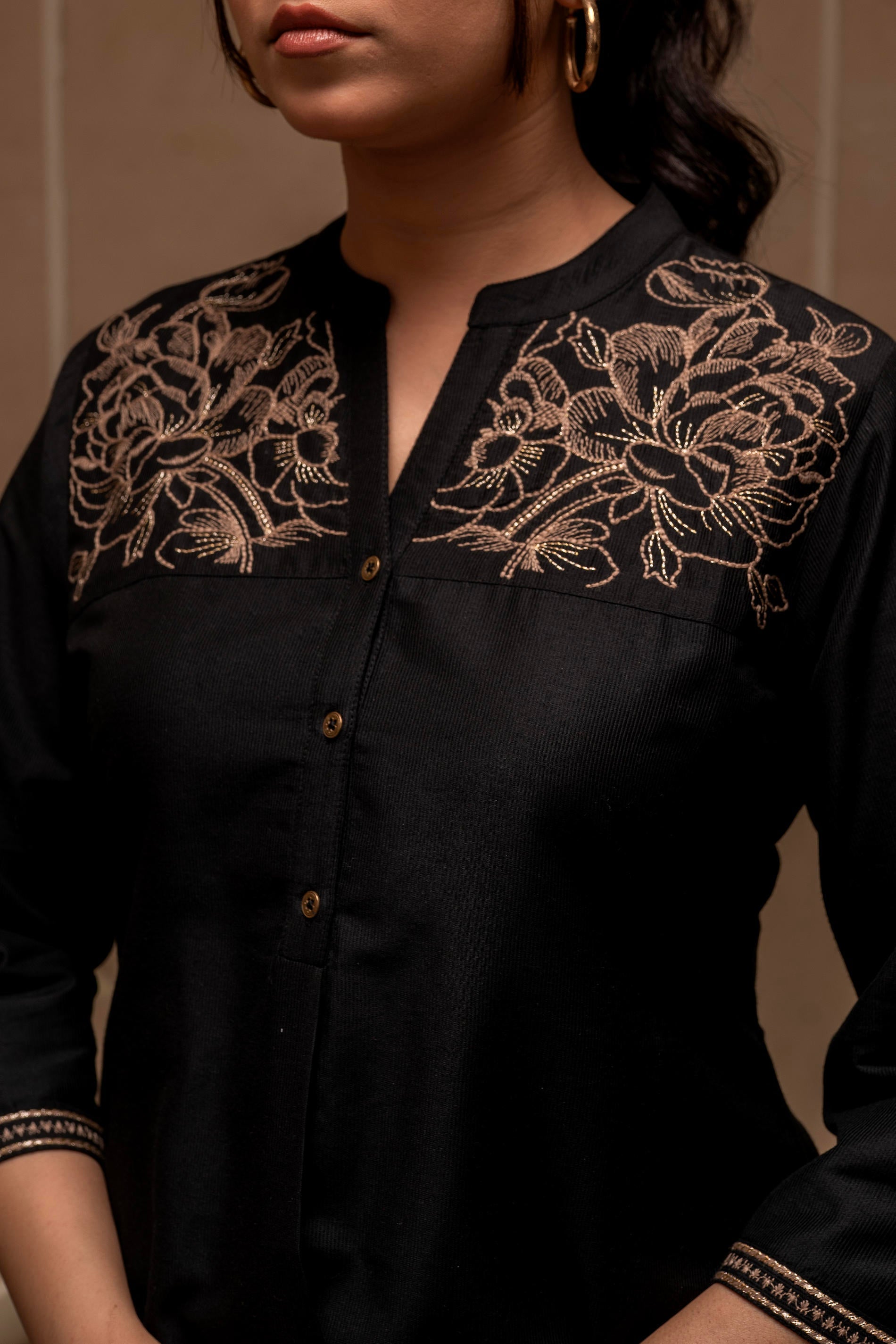 Black Solid Viscose Tunic and Pants Co-ord Set with Thread Work and Button Detailing