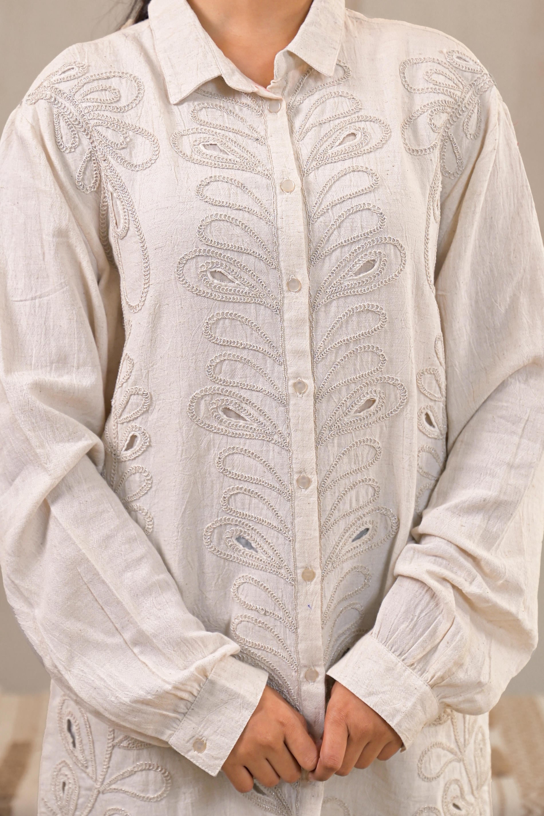 Off-White Embroidered Viscose-Linen Shirt with Zari Work