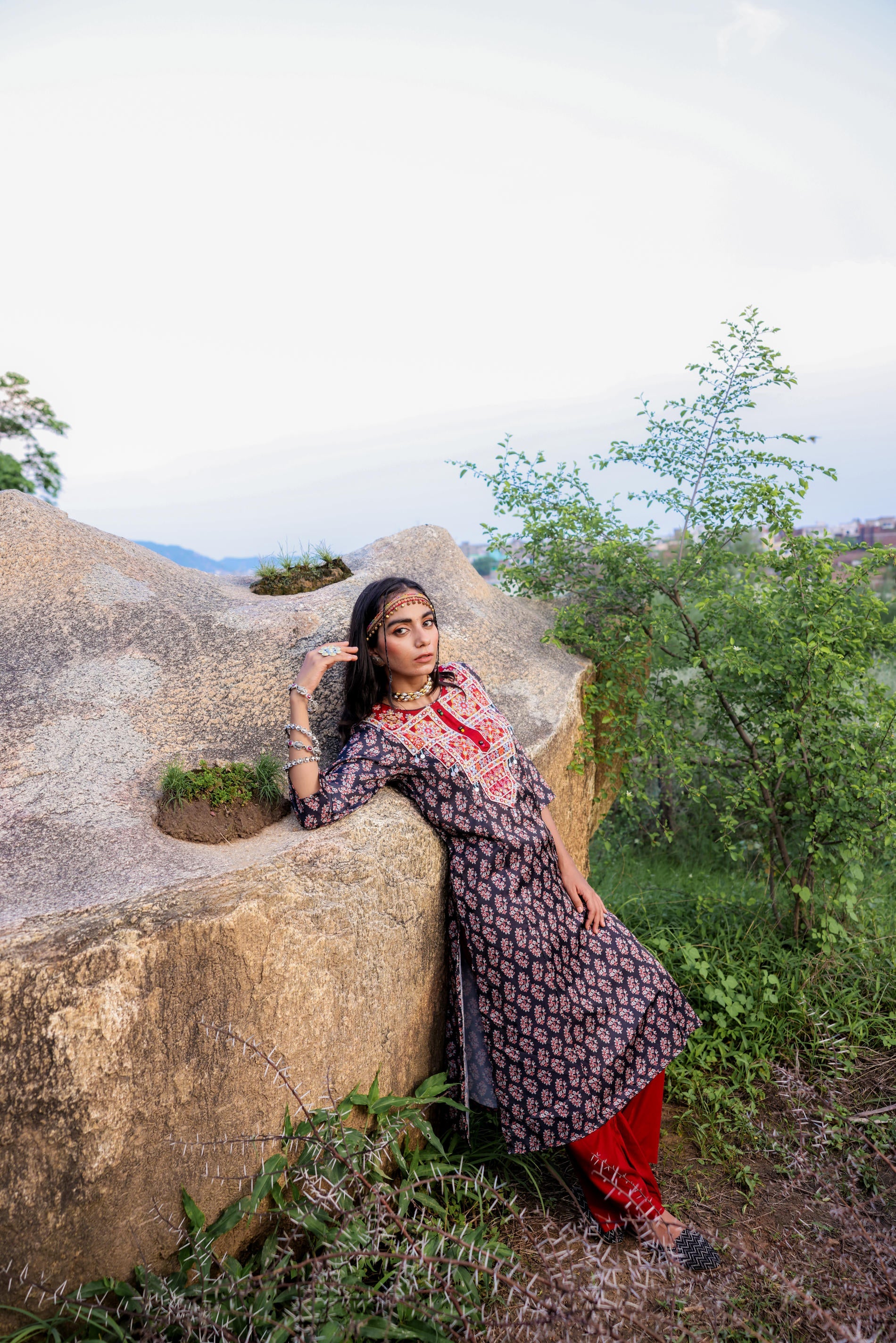 Black Floral Poly Kurta and Pants Set with Mirror, Thread Work and tassels Detail
