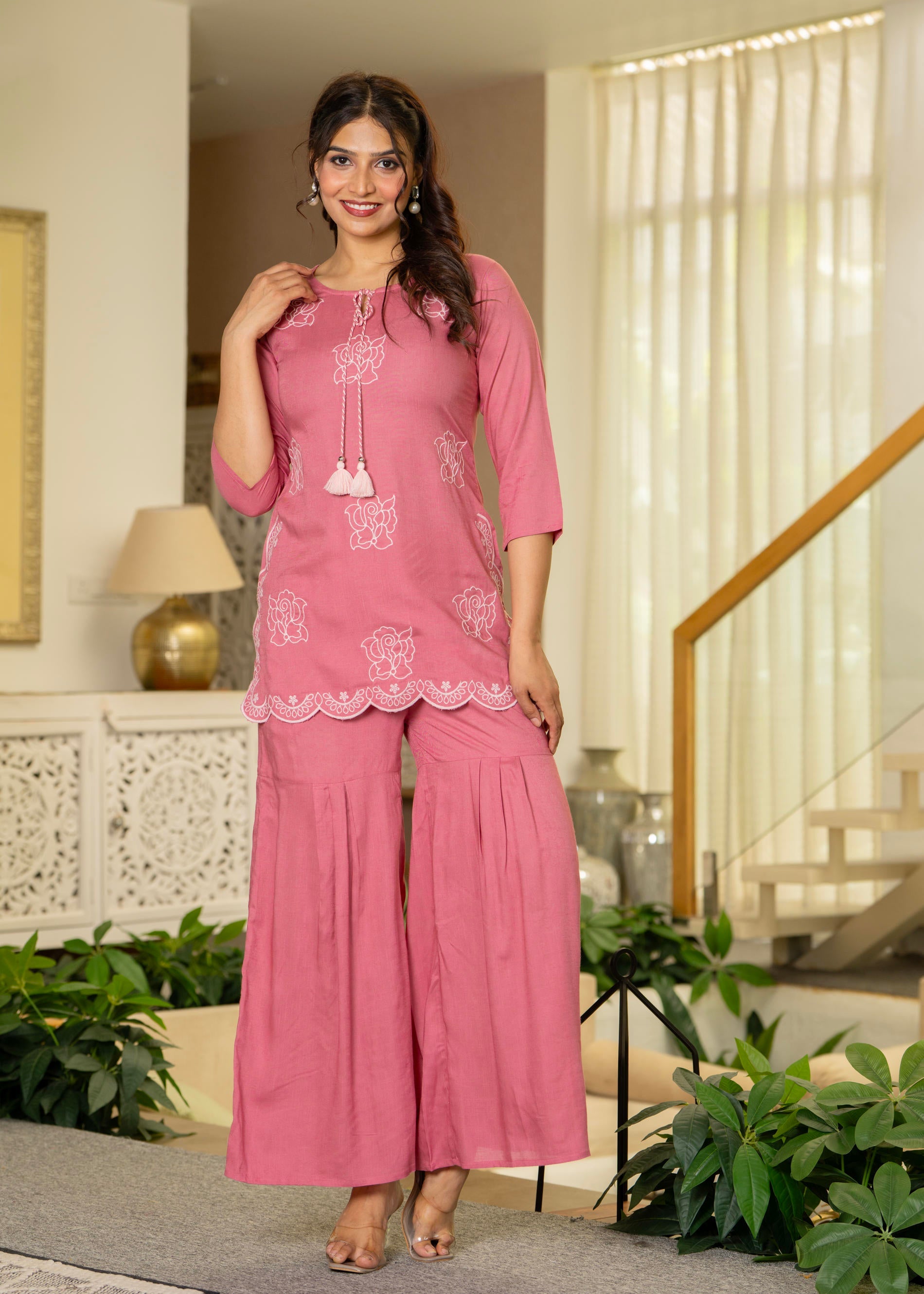 Dustypink Solid Viscose Tunic and Pants Co-ord Set with Thread Work and Sequence