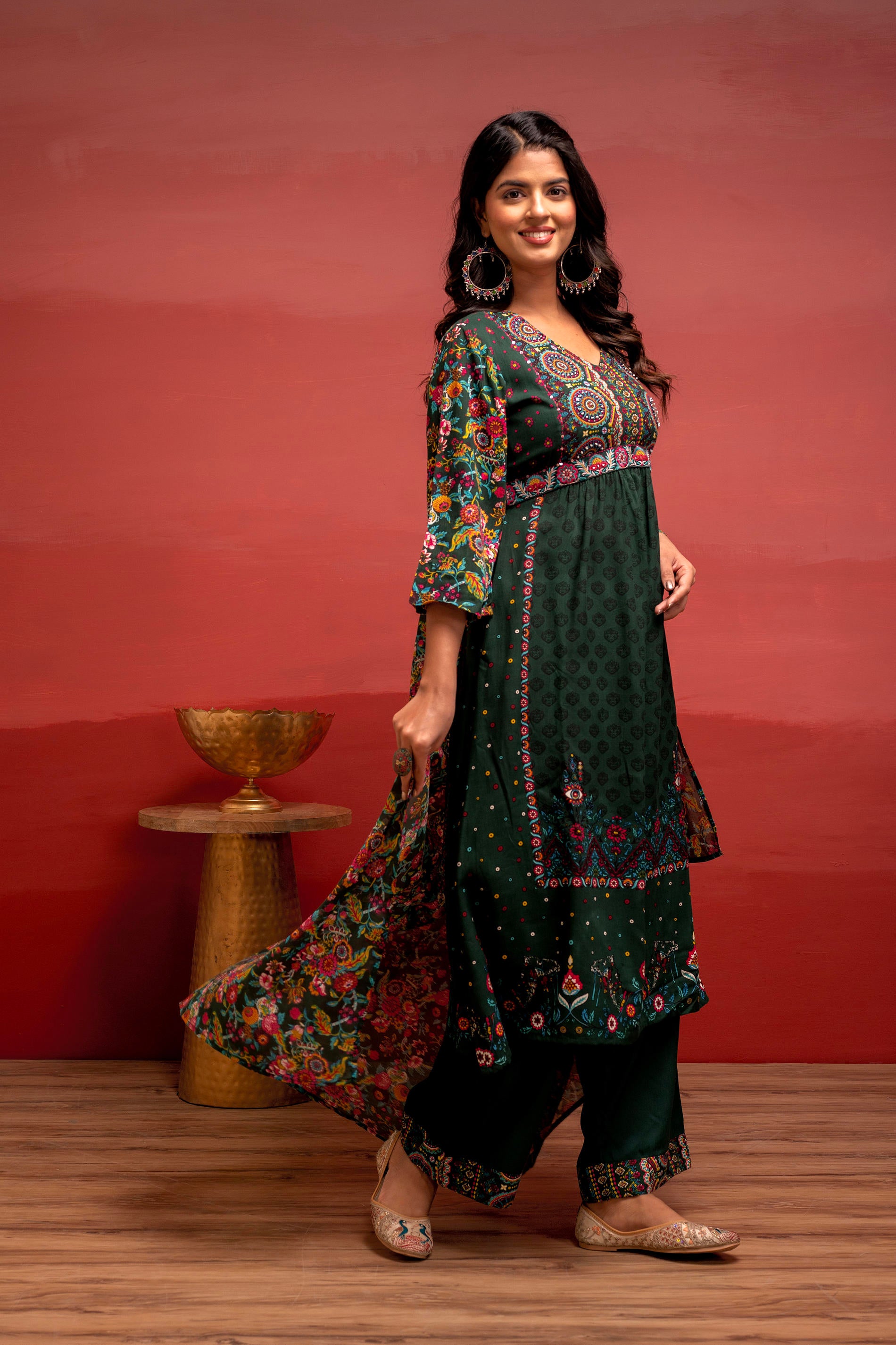 Bottlegreen Floral Viscose Kurta Pant Dupatta Set with Thread Work and Sequence