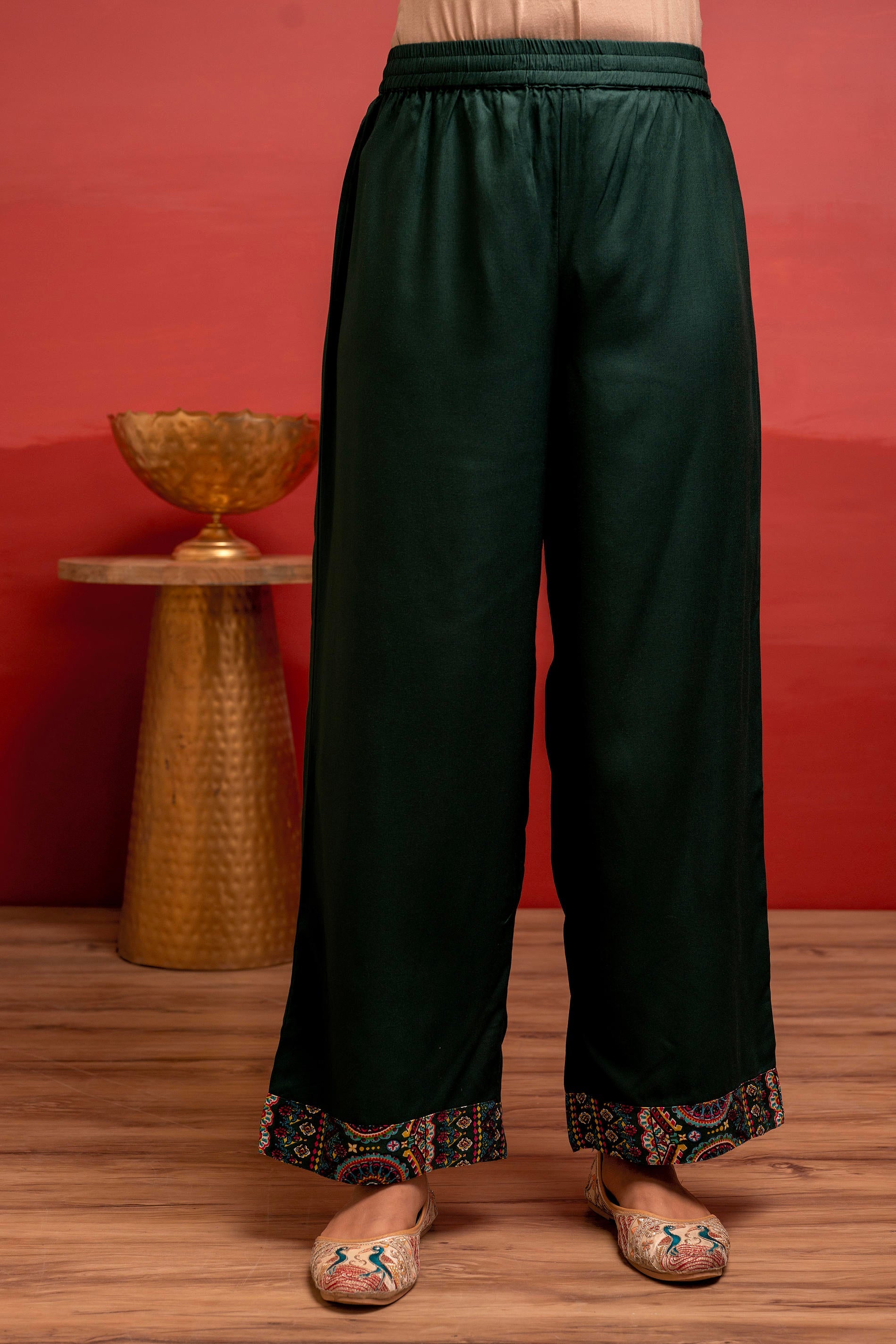 Bottlegreen Floral Viscose Kurta Pant Dupatta Set with Thread Work and Sequence