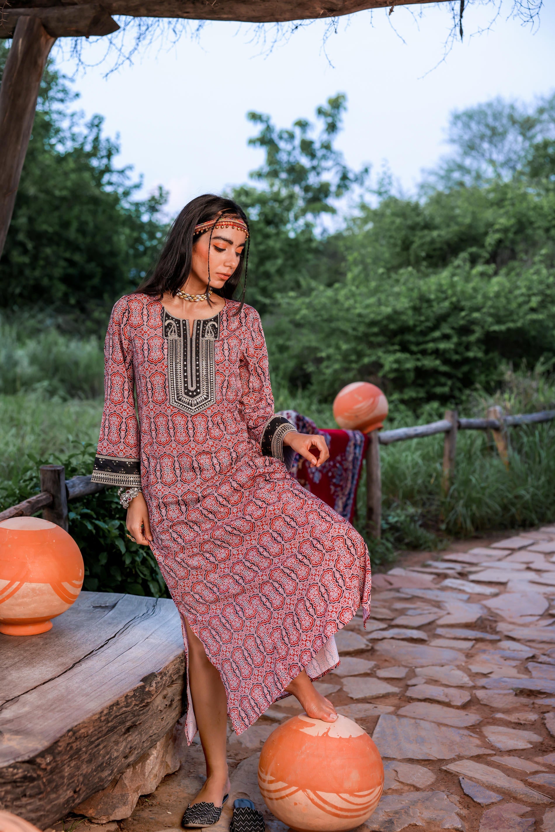 Black & Brown Ethnic Motif Embroidered Straight Kurta with Zari & Mirror Work