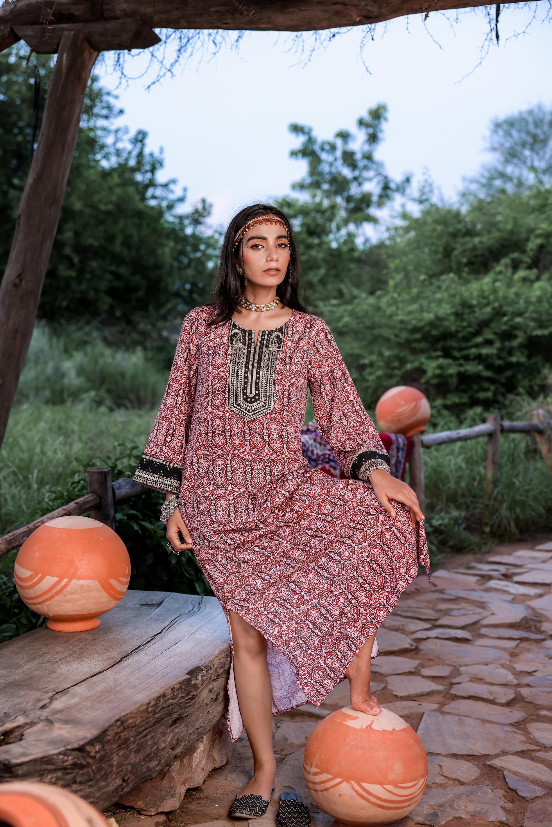 Black & Brown Ethnic Motif Embroidered Straight Kurta with Zari & Mirror Work