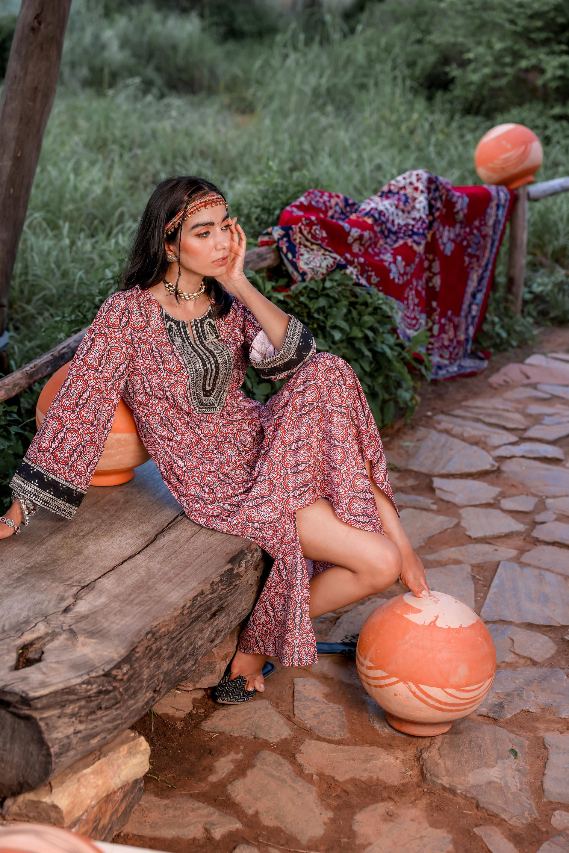 Black & Brown Ethnic Motif Embroidered Straight Kurta with Zari & Mirror Work