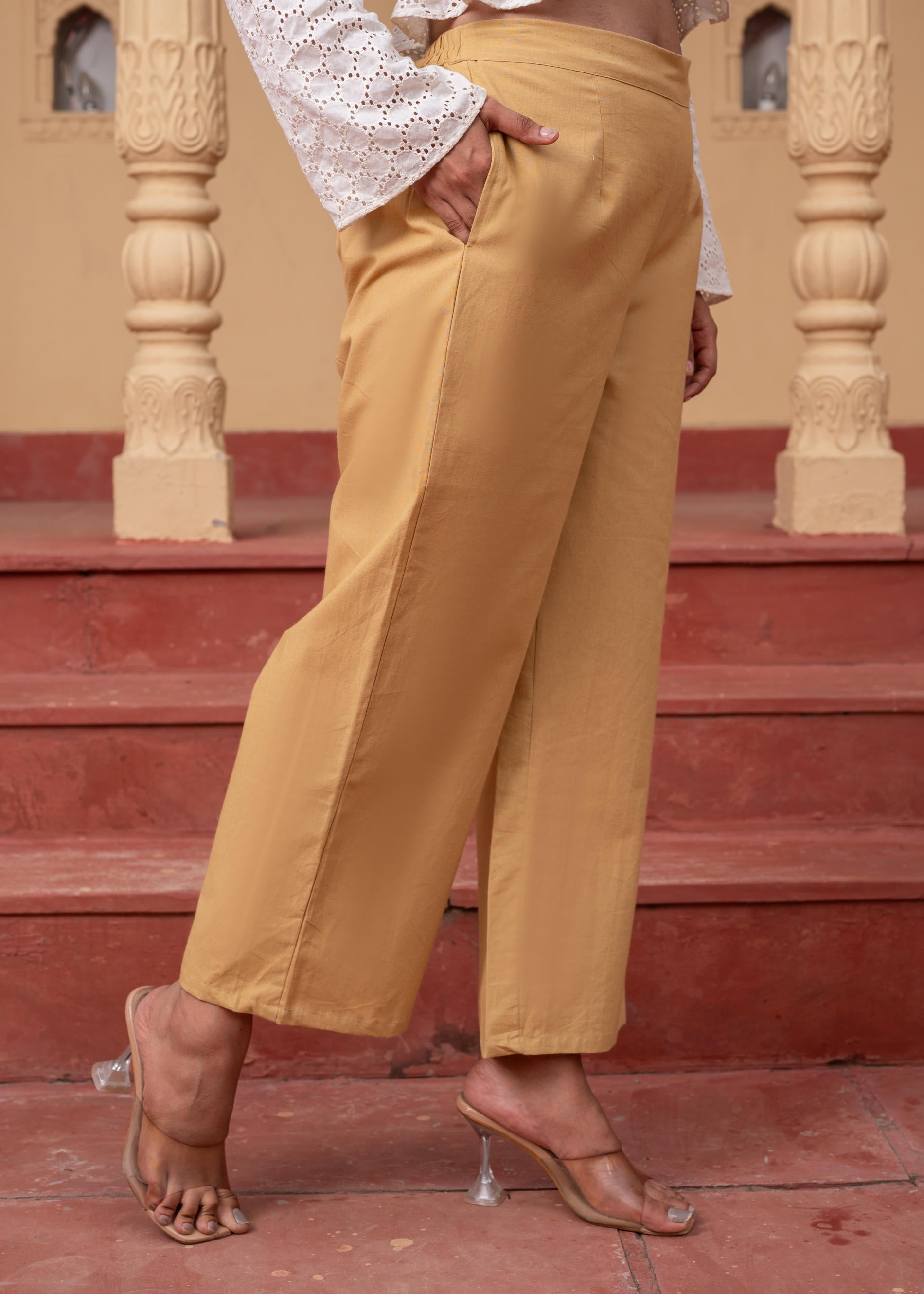 Women's Beige Solid Straight Cotton Pant with Pocket