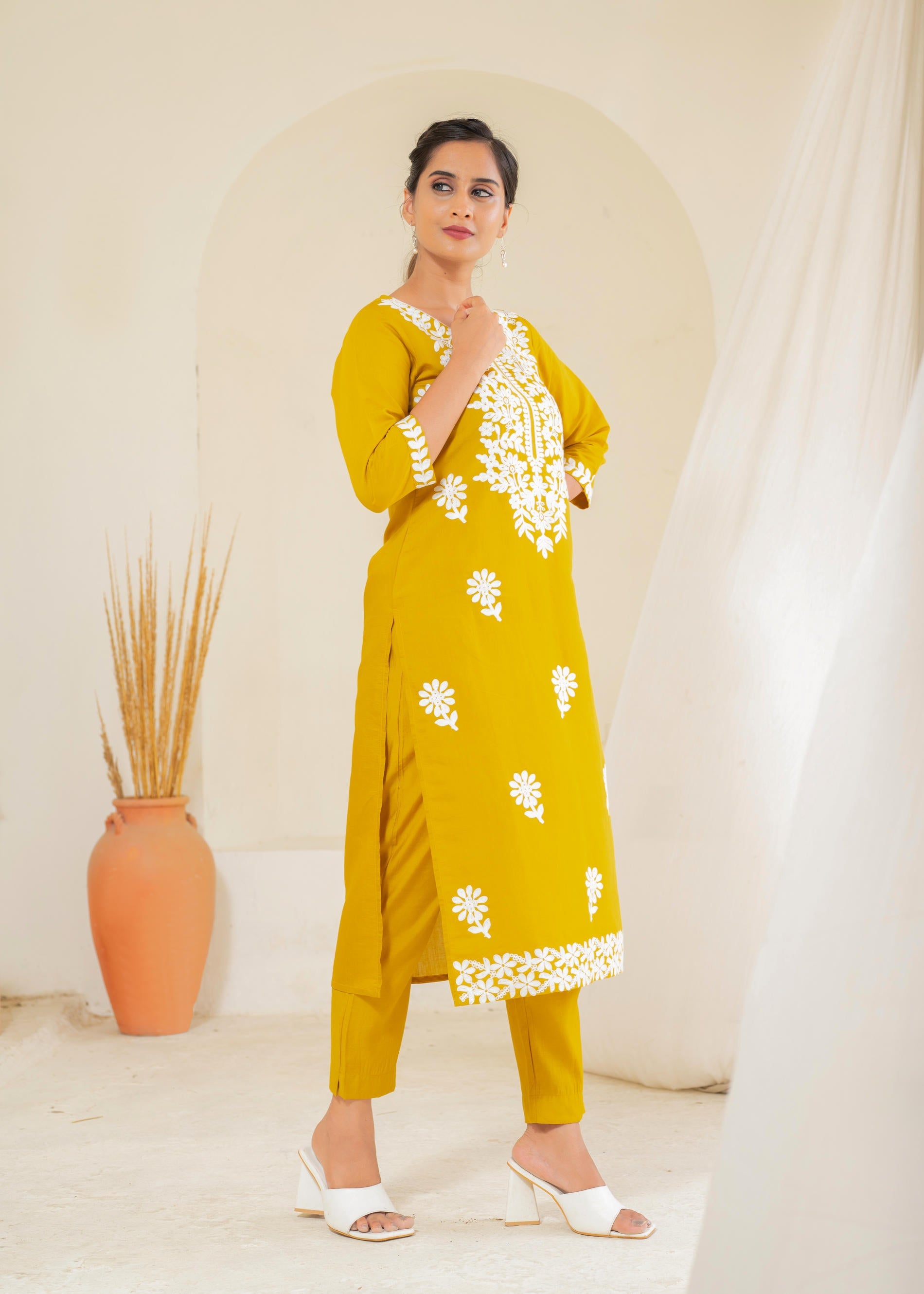 Mustard Solid Embroidered Straight Kurta Pant Set with Thread Work