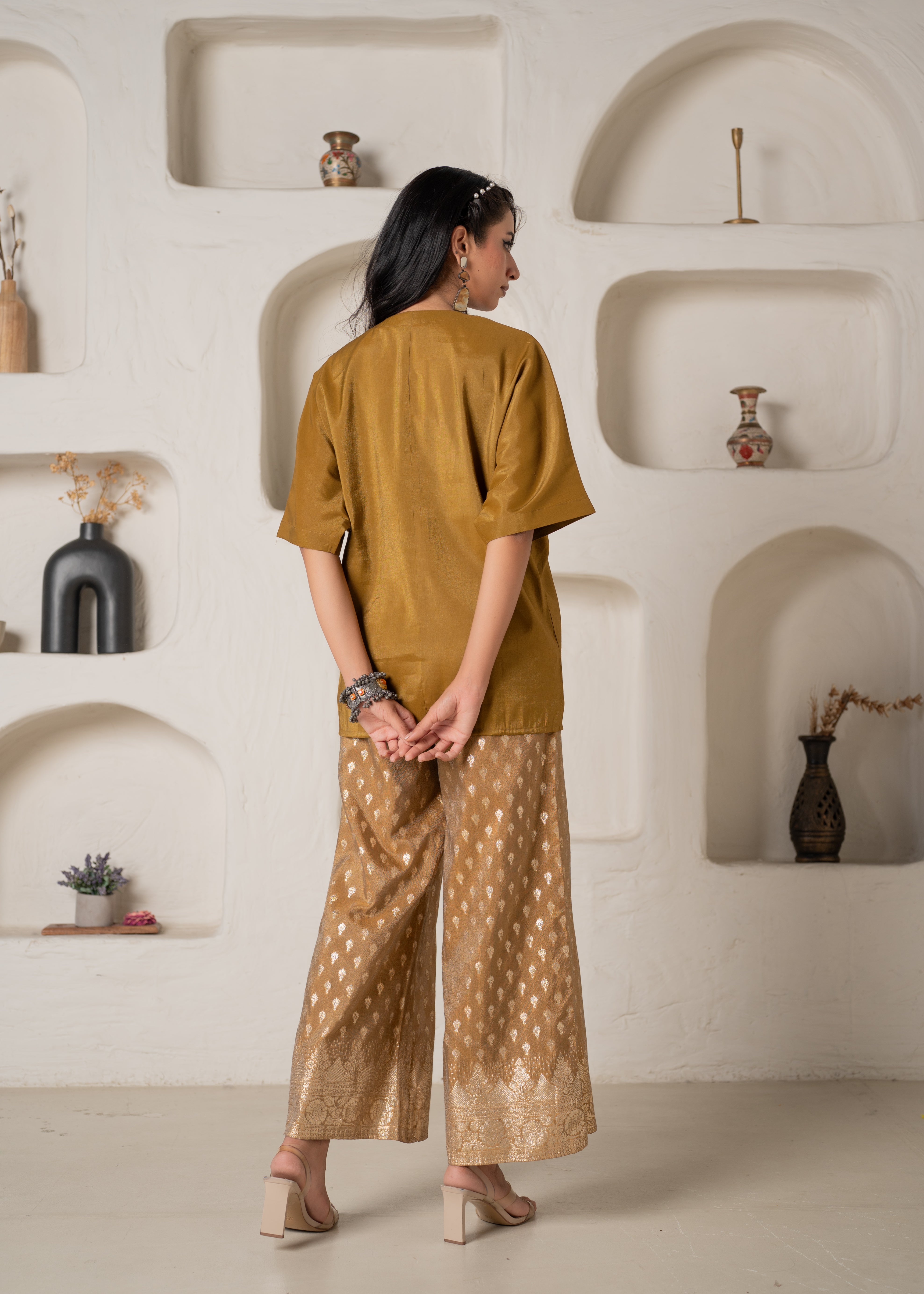 Mustard Viscose Solid A-Line Tunic With Pants Co-Ord Set With Zari & Sequence Work