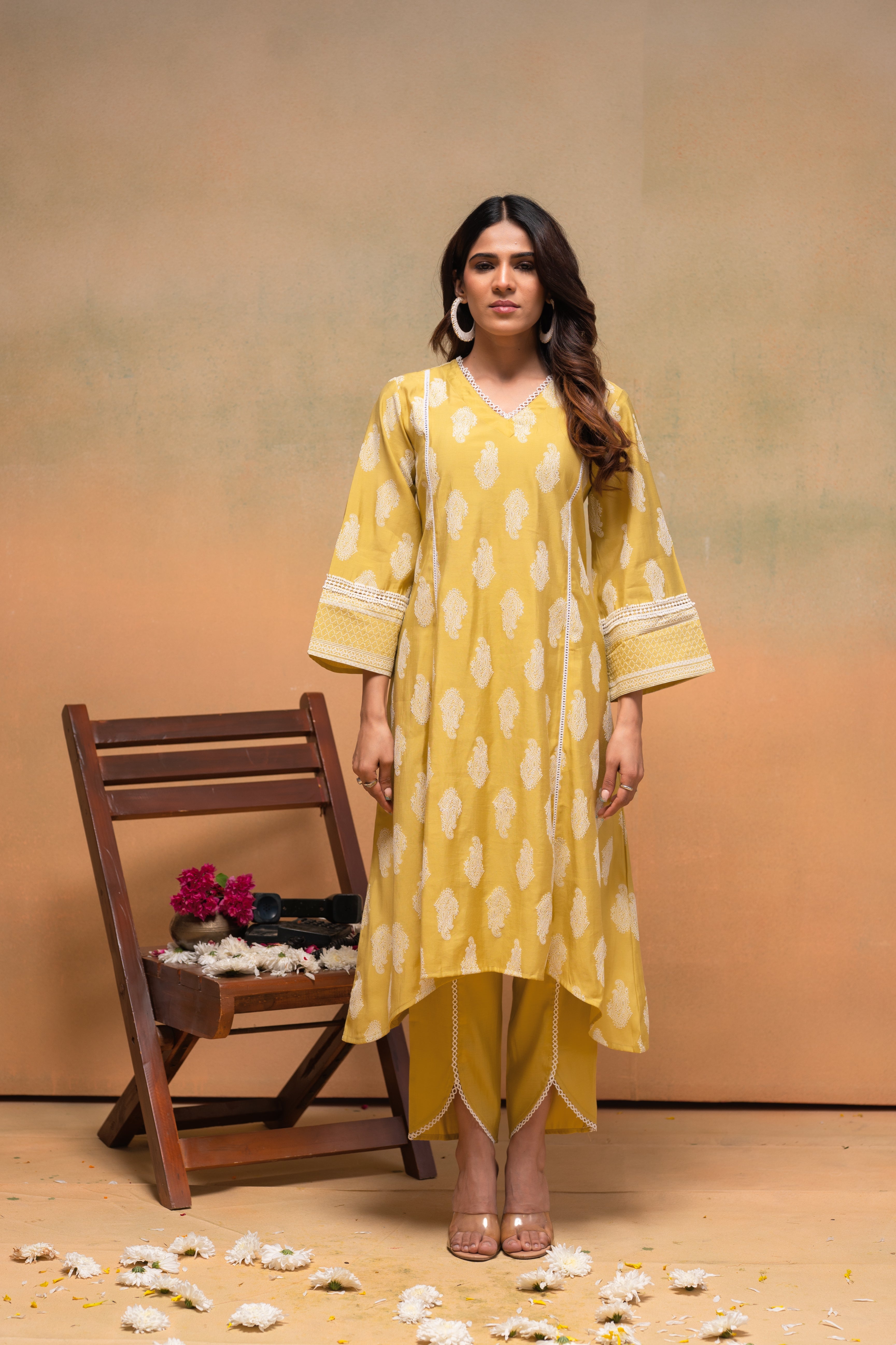 Viscose Yellow Embroidered Kurta Pant Co-ordset with Thread Work & Lace