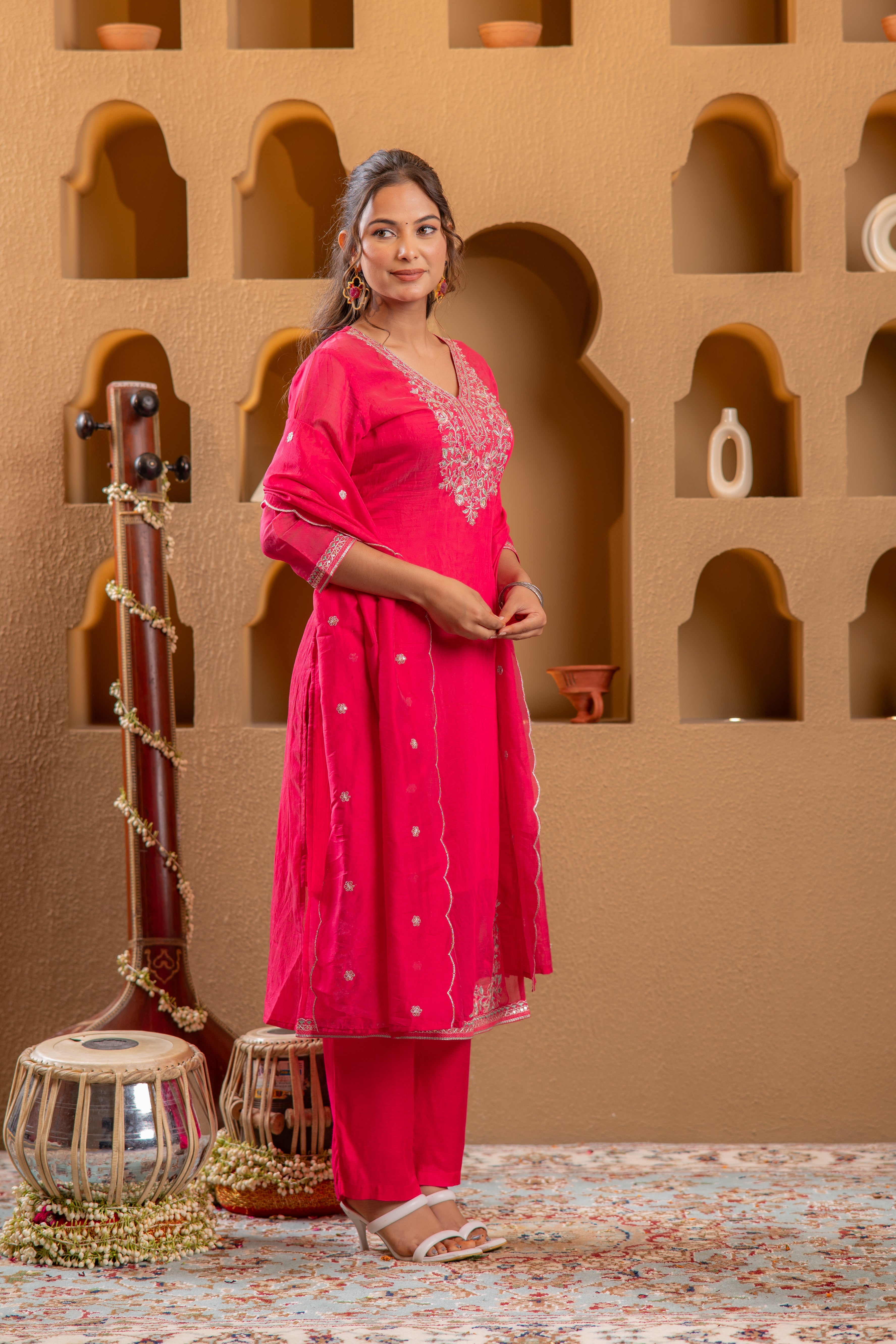 Fuchsia Viscose Straight Kurta with Pants & Dupatta Set with Thread & Zari Work