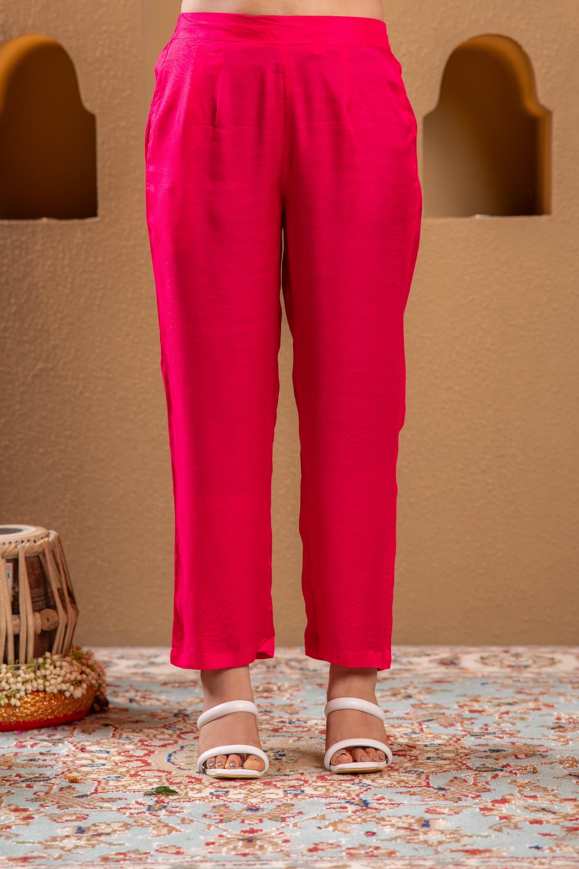 Fuchsia Floral Embroidered Kurta Set With Scallop Dupatta