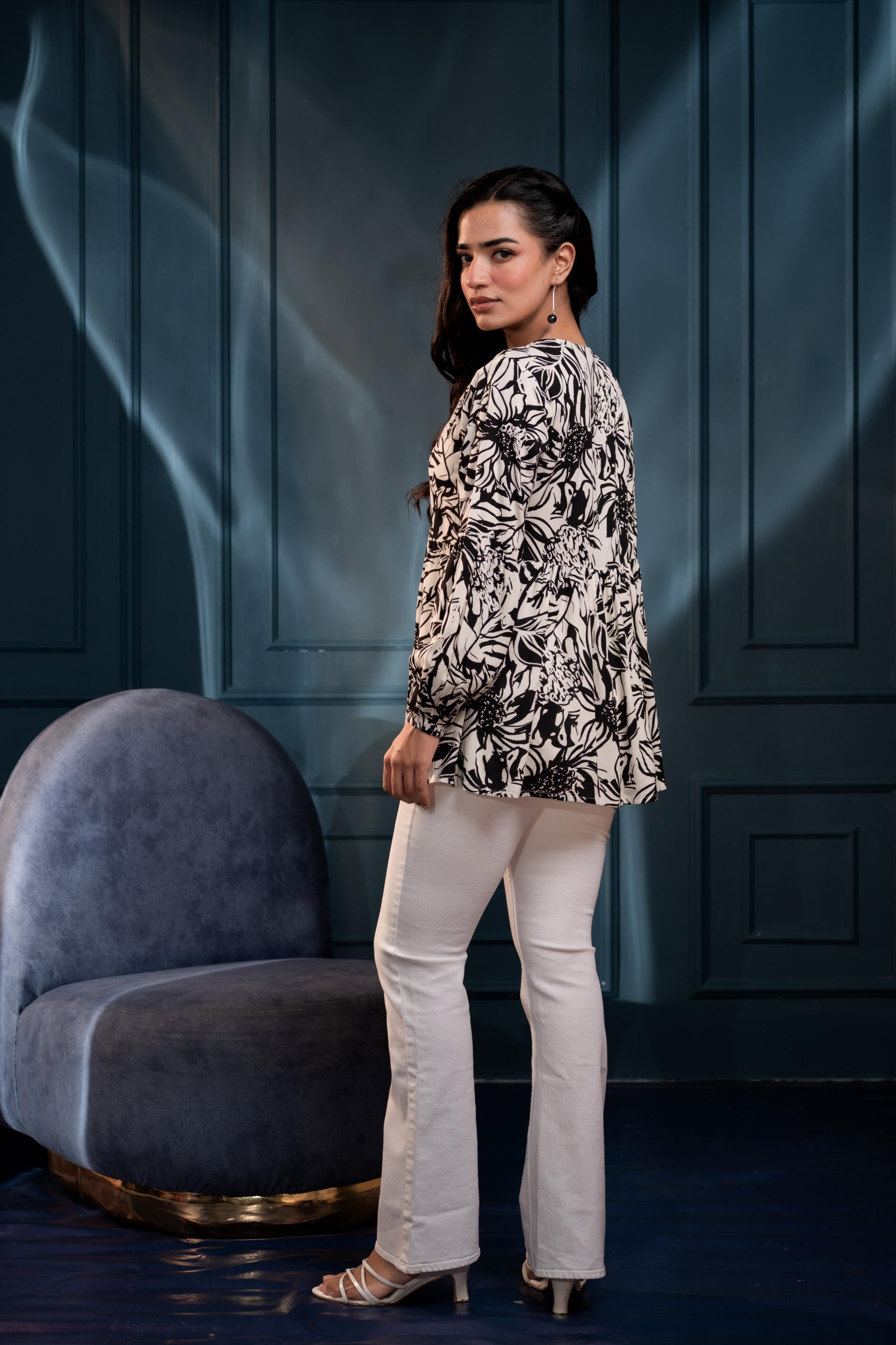 White Floral Printed Viscose GaThread Tunic with Dori Tie